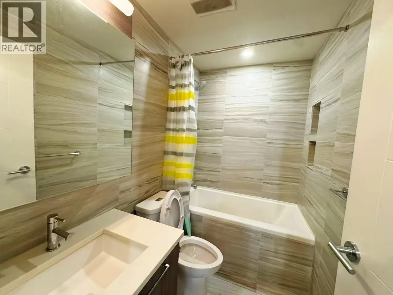 318 10788 NO. 5 ROAD