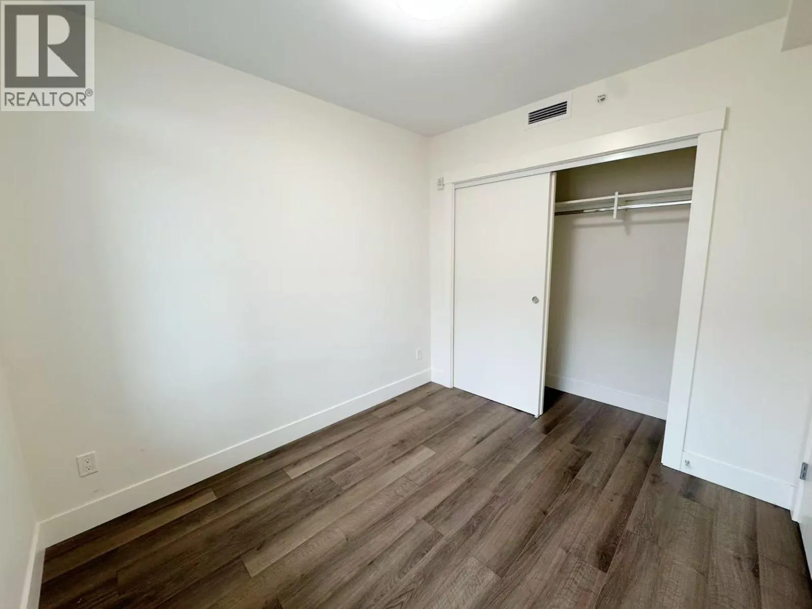 318 10788 NO. 5 ROAD