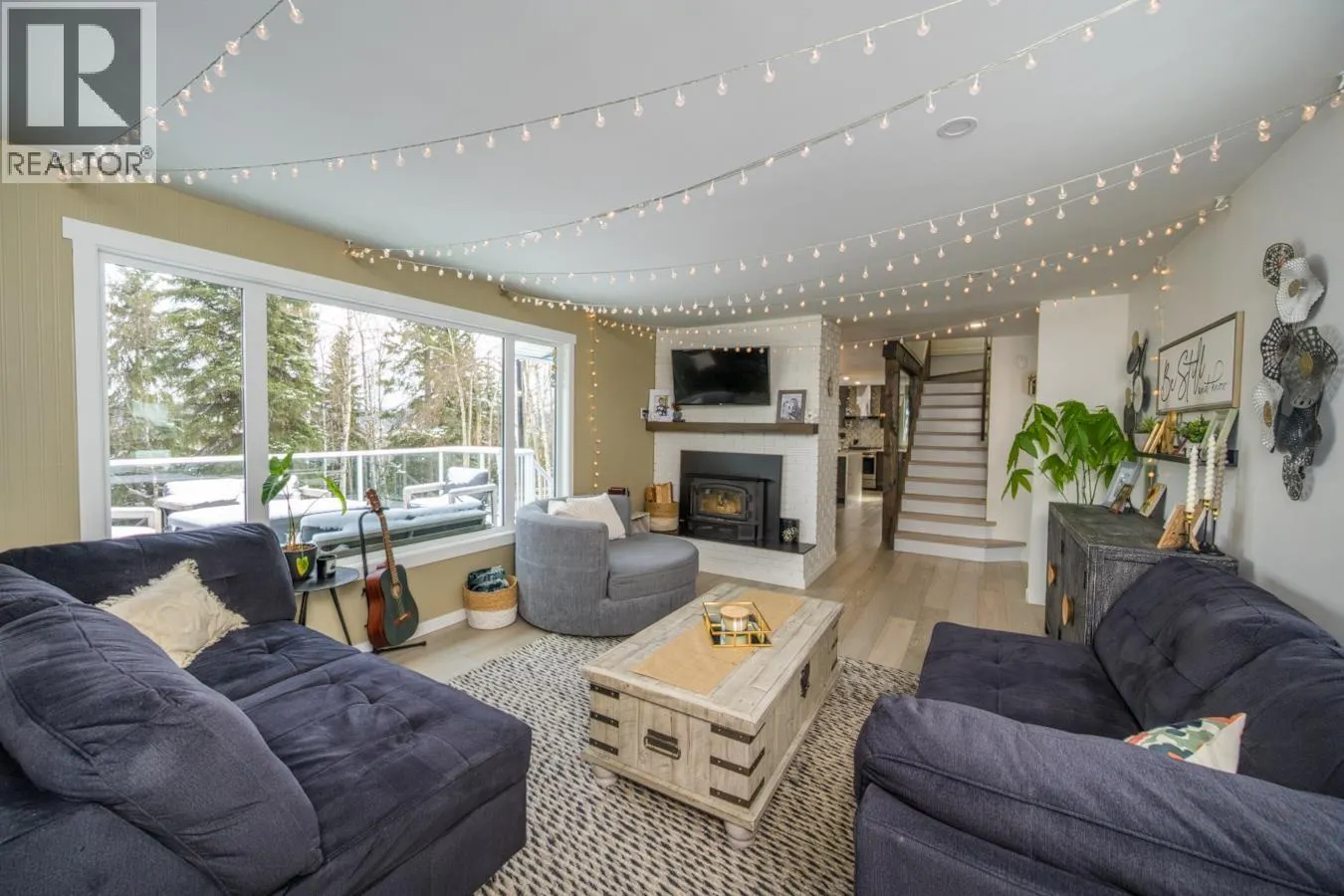 2502 LAURENTIAN PLACE