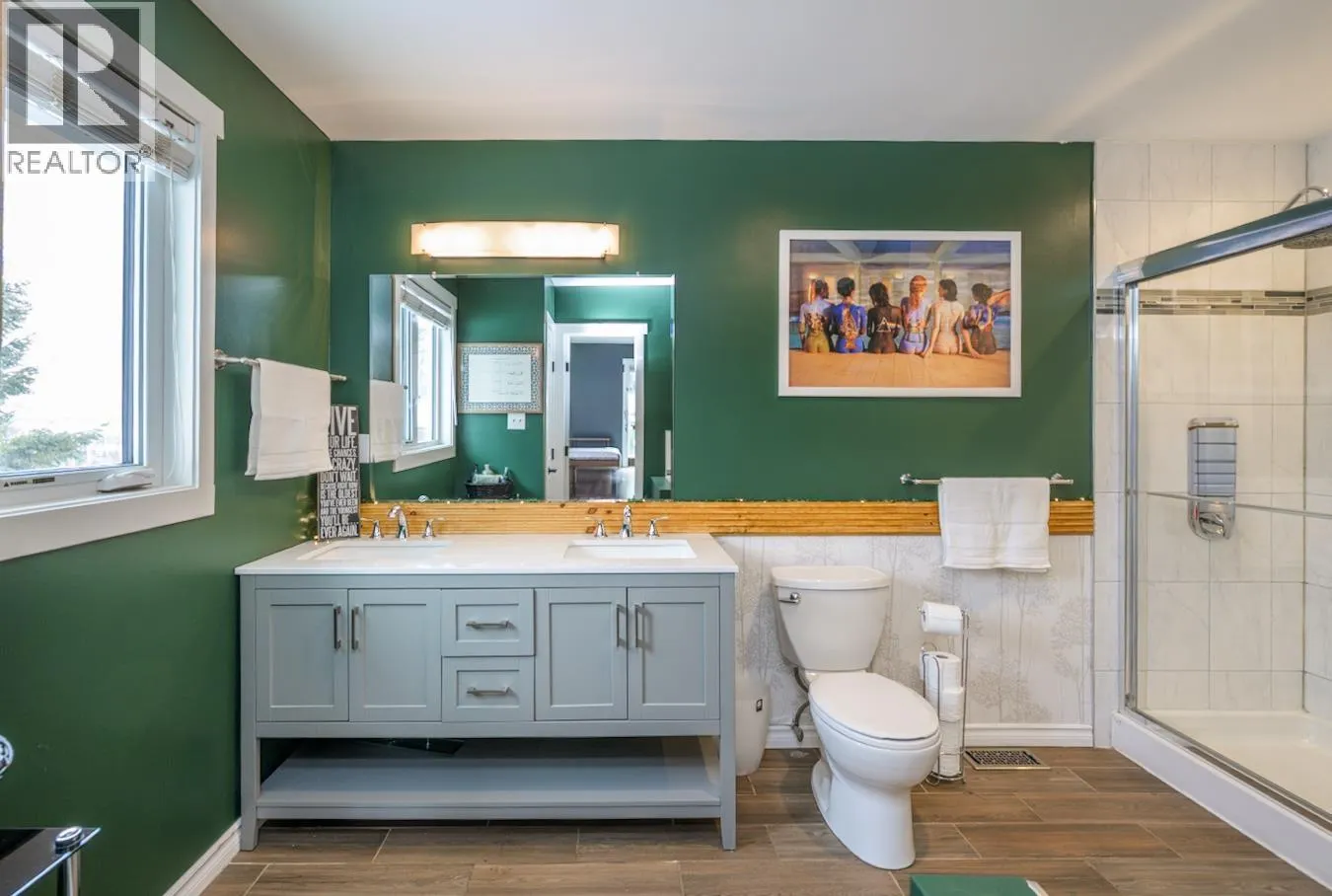 2502 LAURENTIAN PLACE