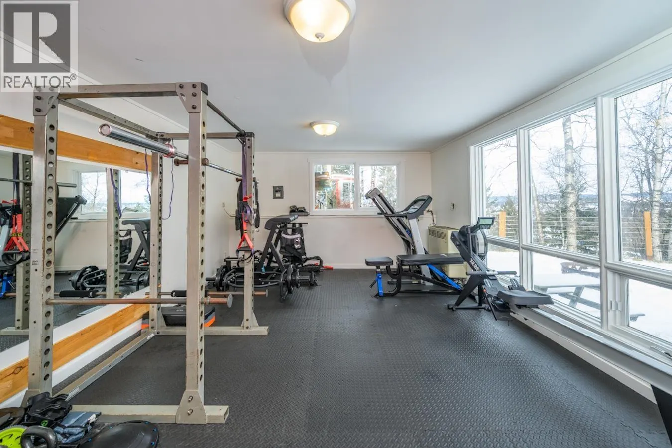 2502 LAURENTIAN PLACE