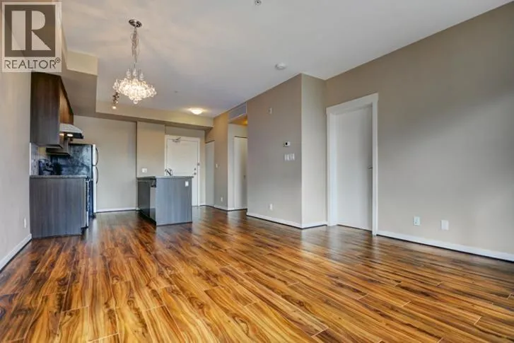 655 4099 STOLBERG STREET