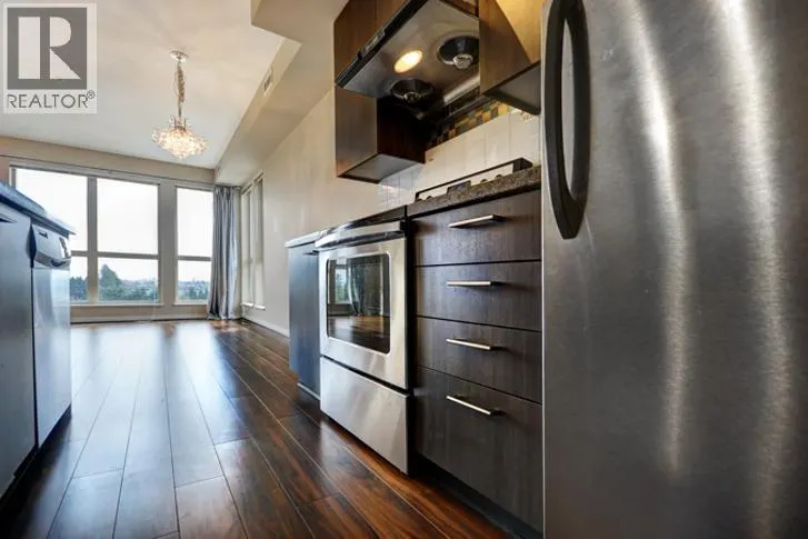 655 4099 STOLBERG STREET