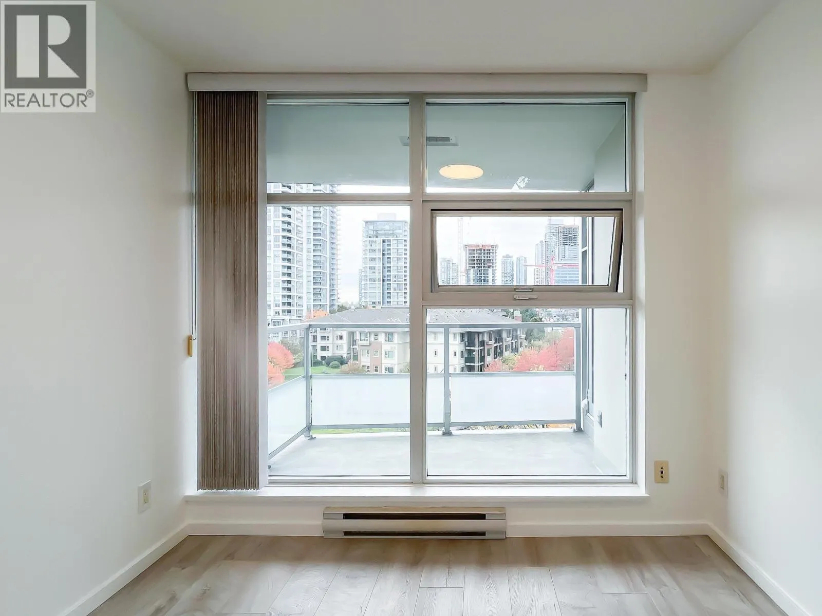 708 2289 YUKON CRESCENT