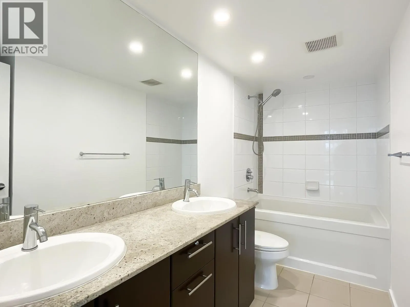 708 2289 YUKON CRESCENT