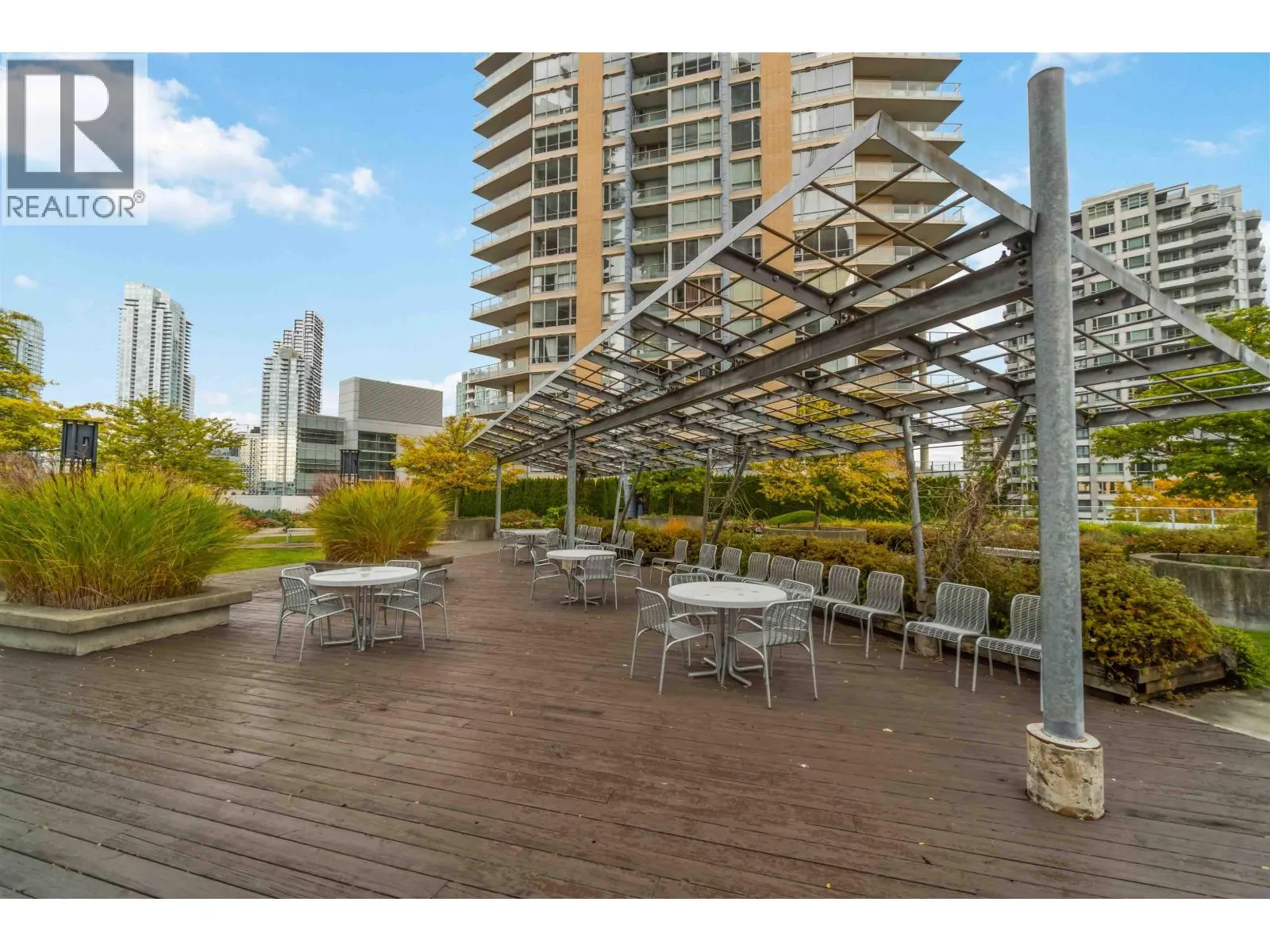 3107 4808 HAZEL STREET