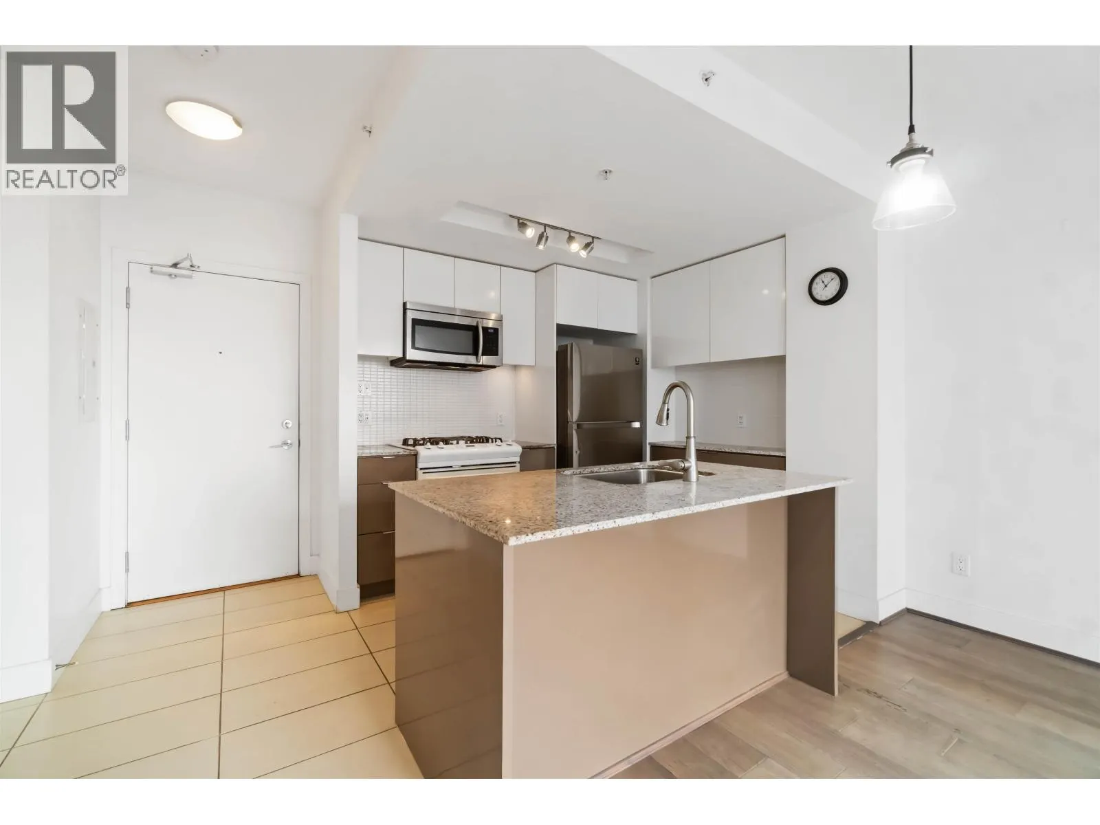 3107 4808 HAZEL STREET