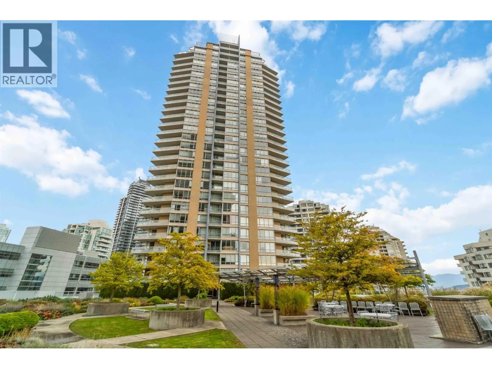 3107 4808 HAZEL STREET