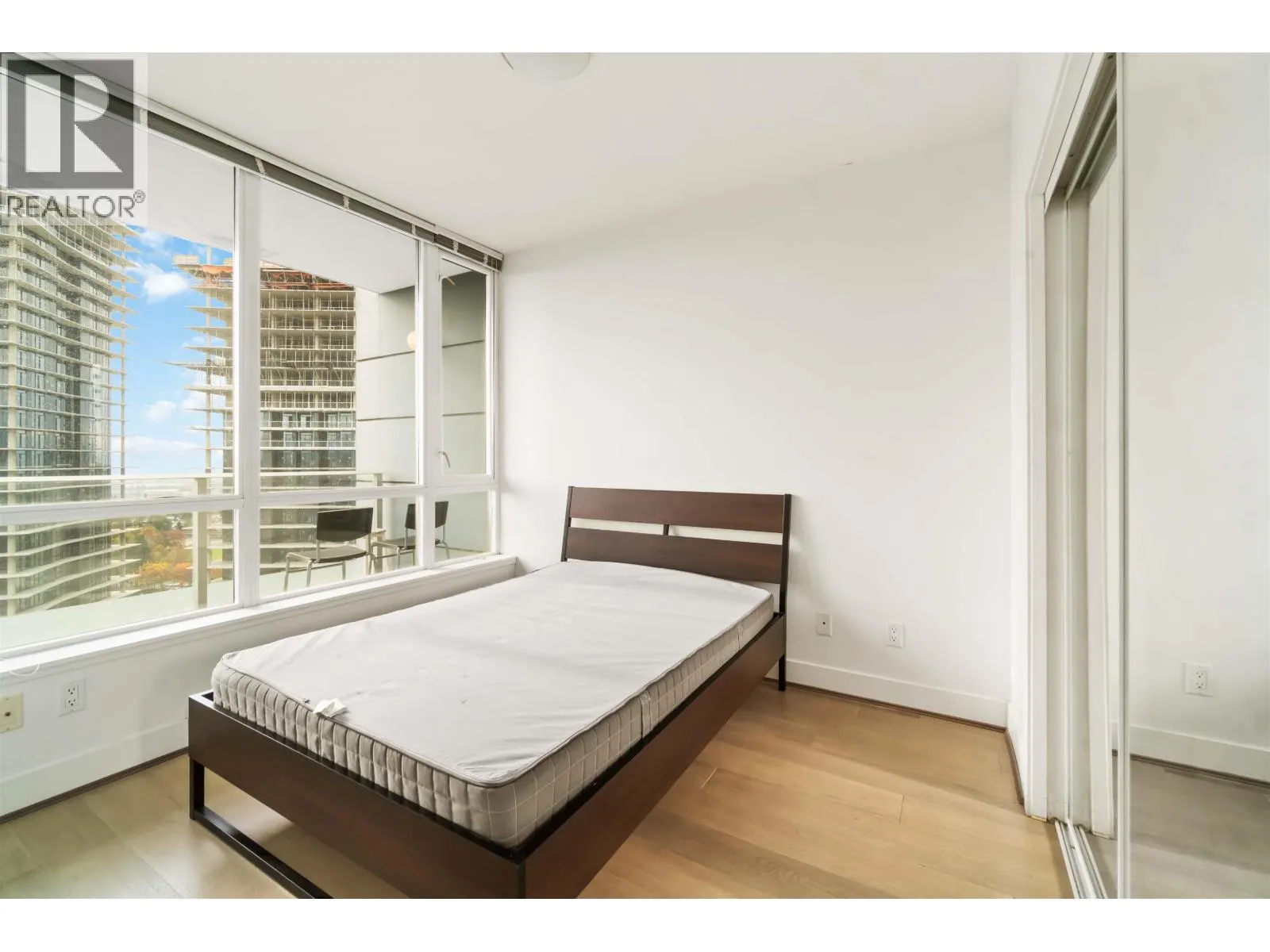 3107 4808 HAZEL STREET