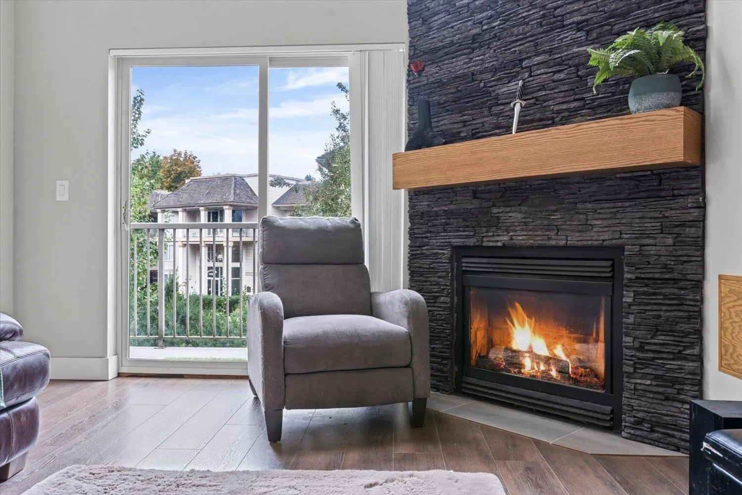 414 33478 ROBERTS AVENUE