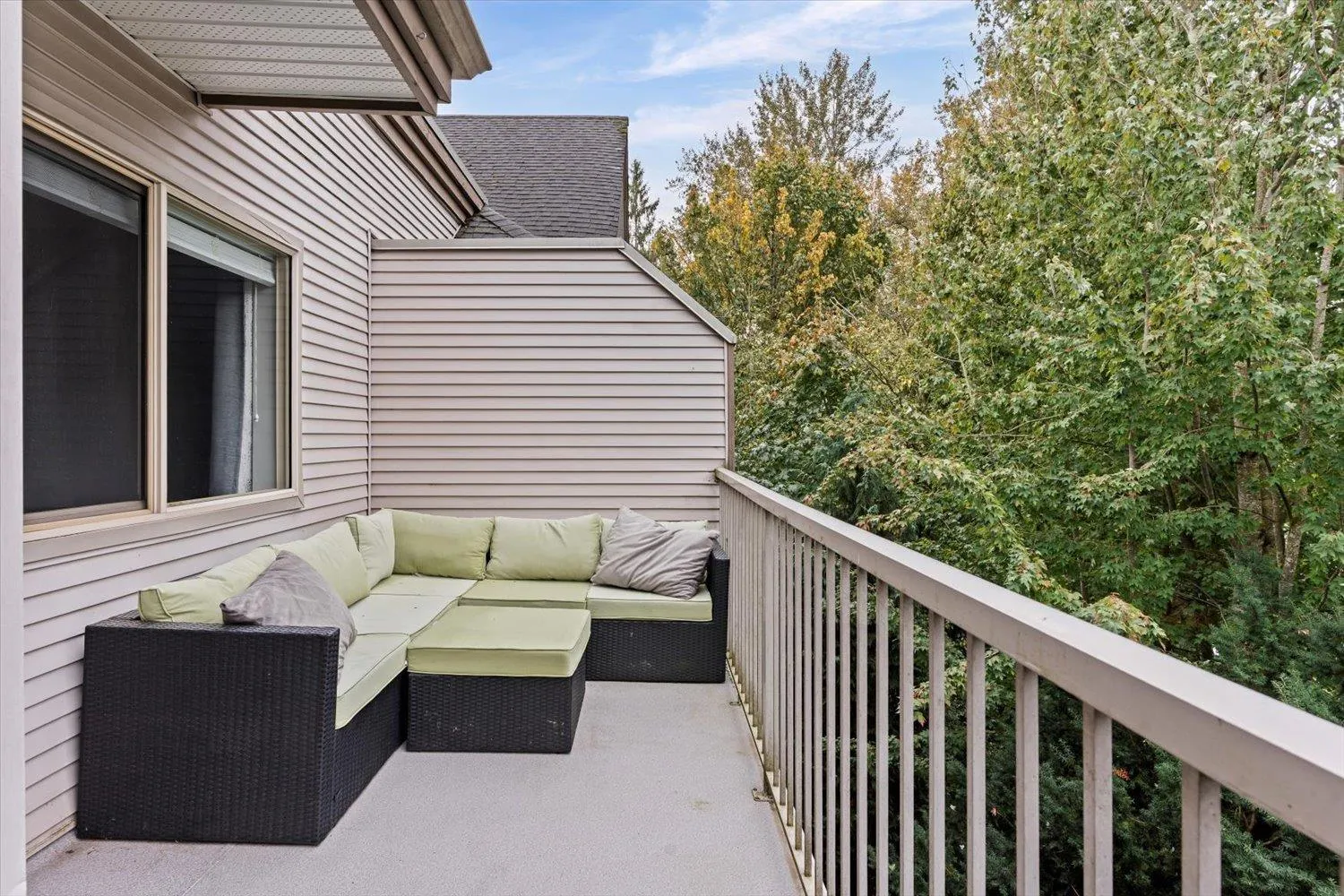 414 33478 ROBERTS AVENUE