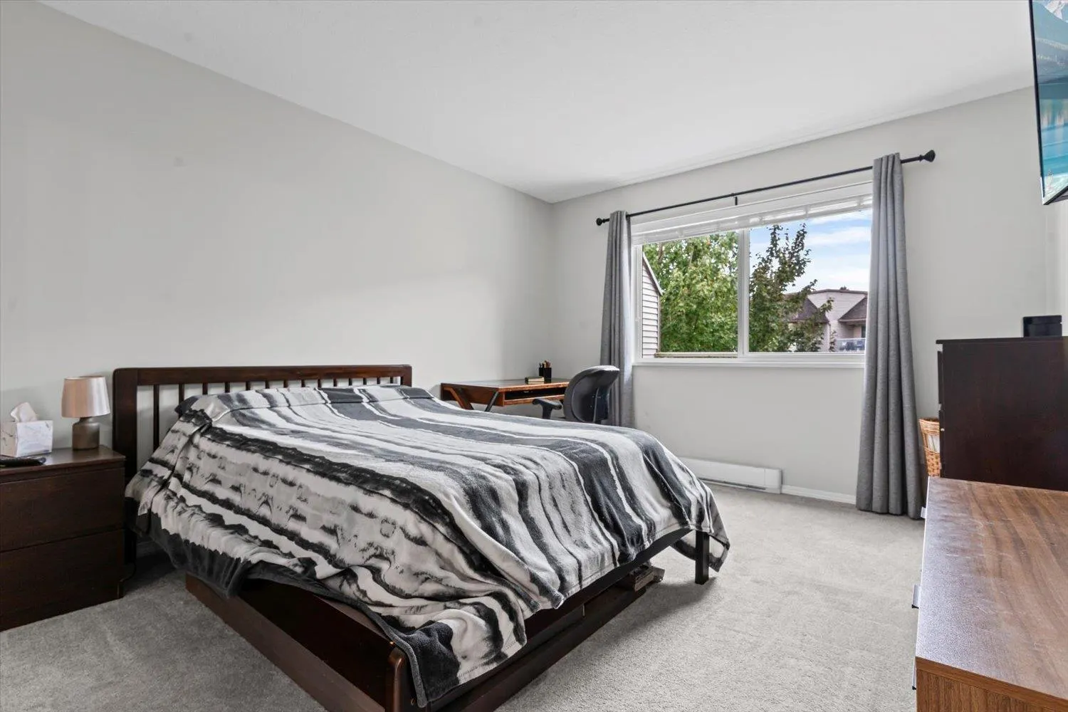 414 33478 ROBERTS AVENUE