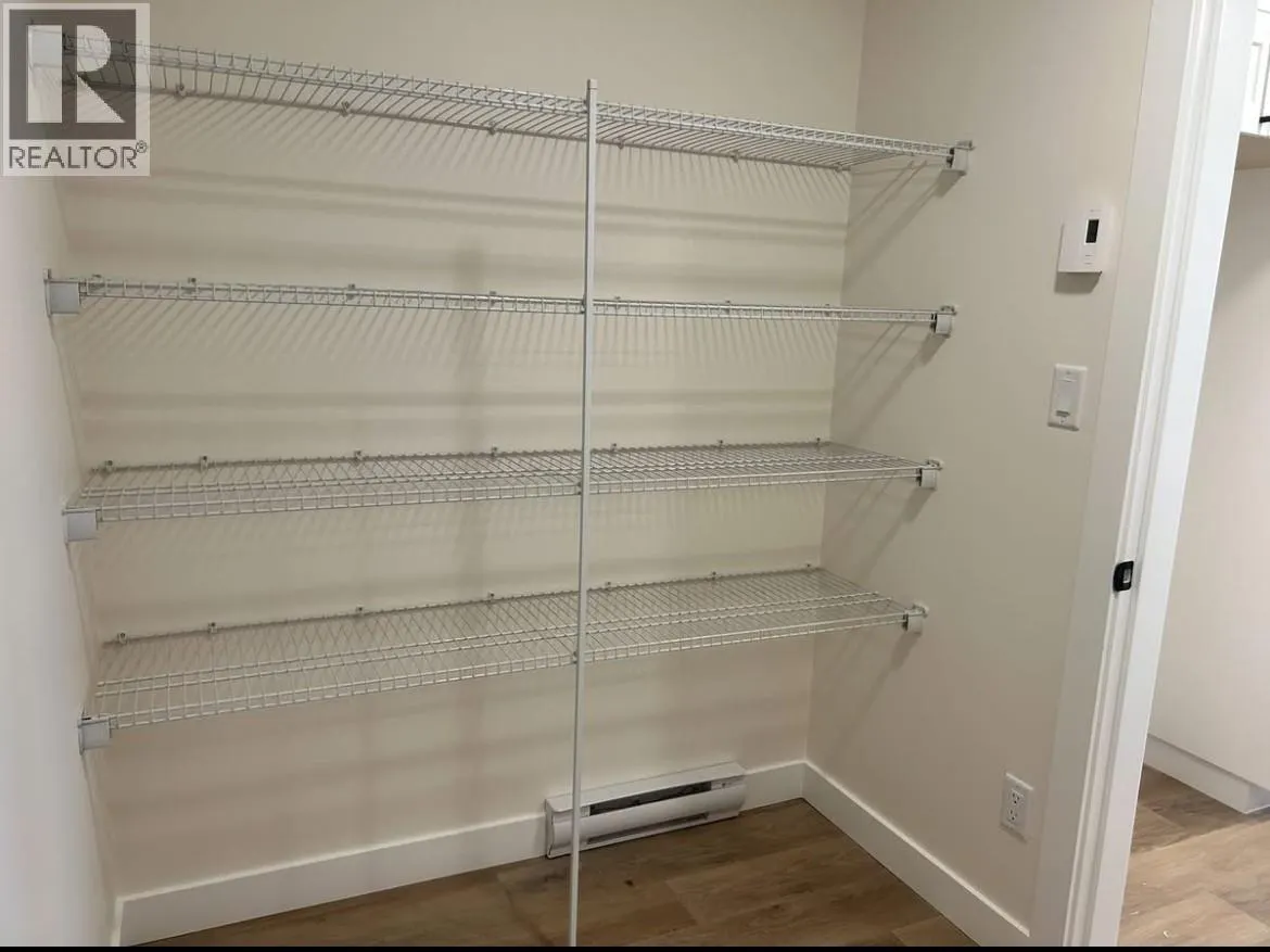 408 4278 22ND AVENUE