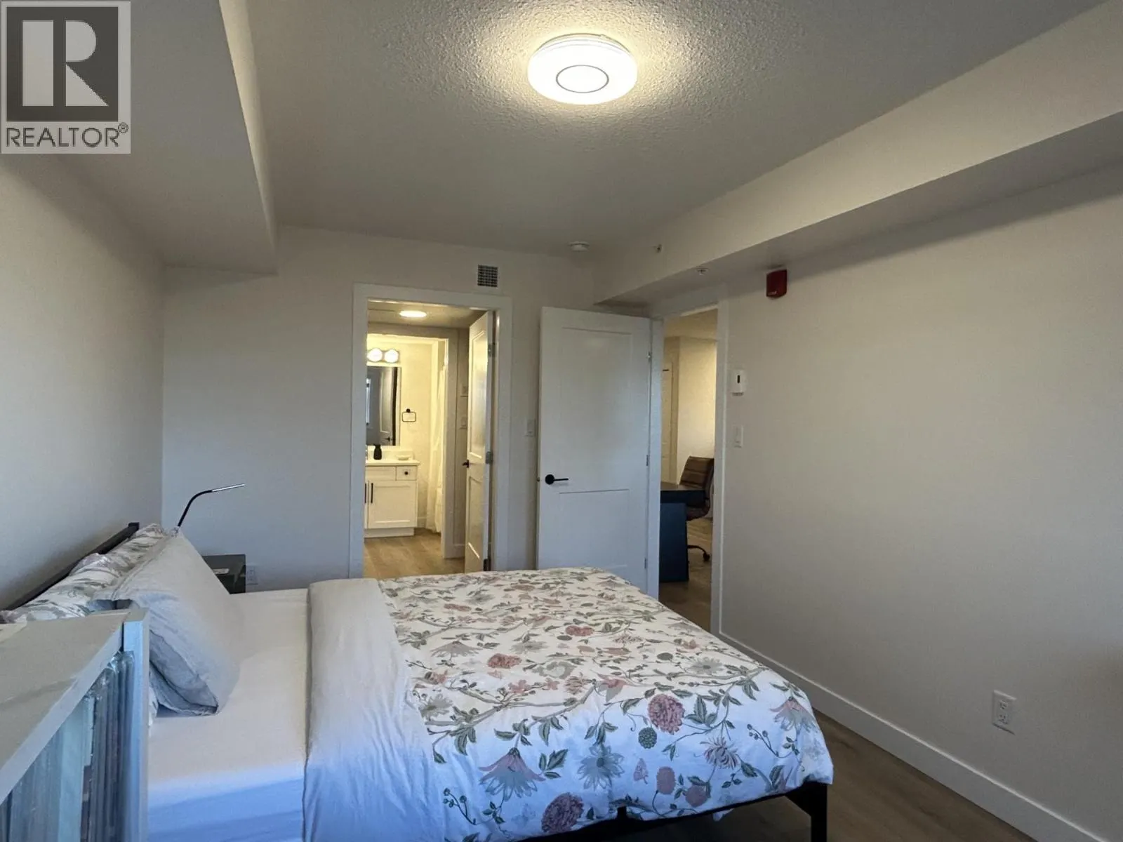 408 4278 22ND AVENUE