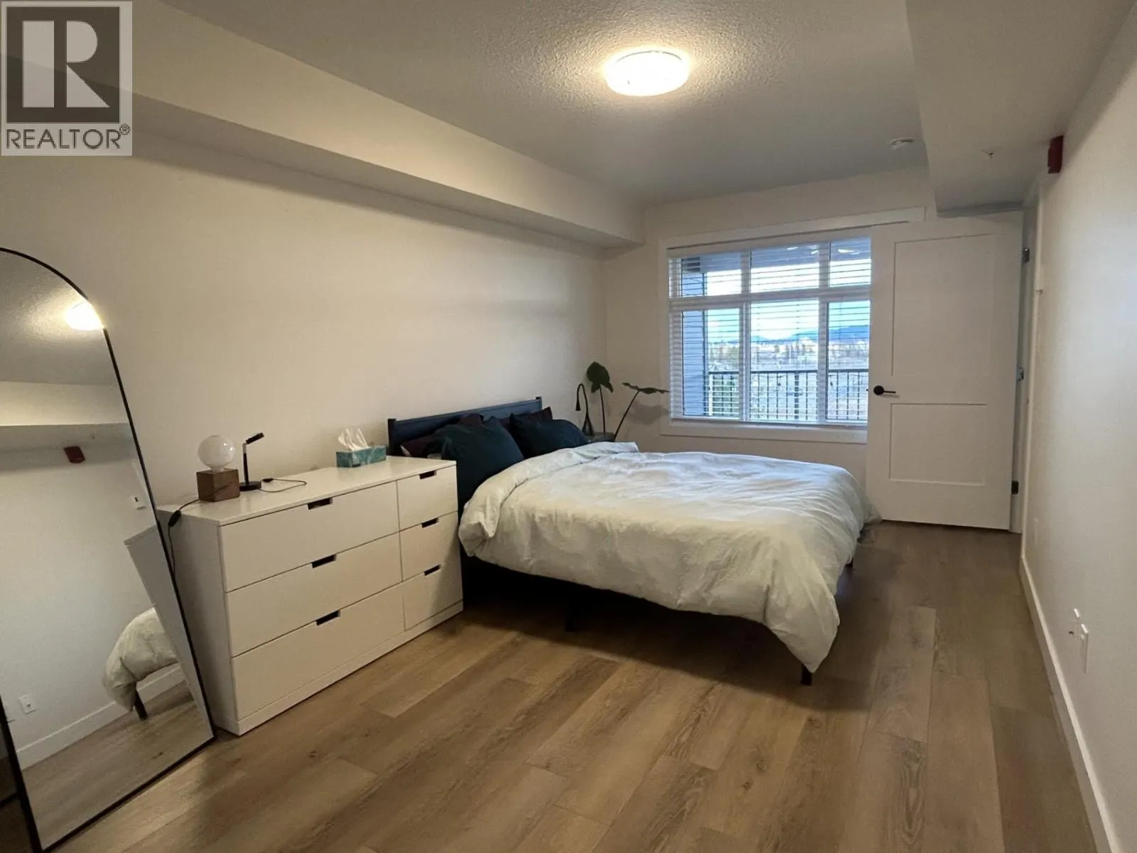 408 4278 22ND AVENUE