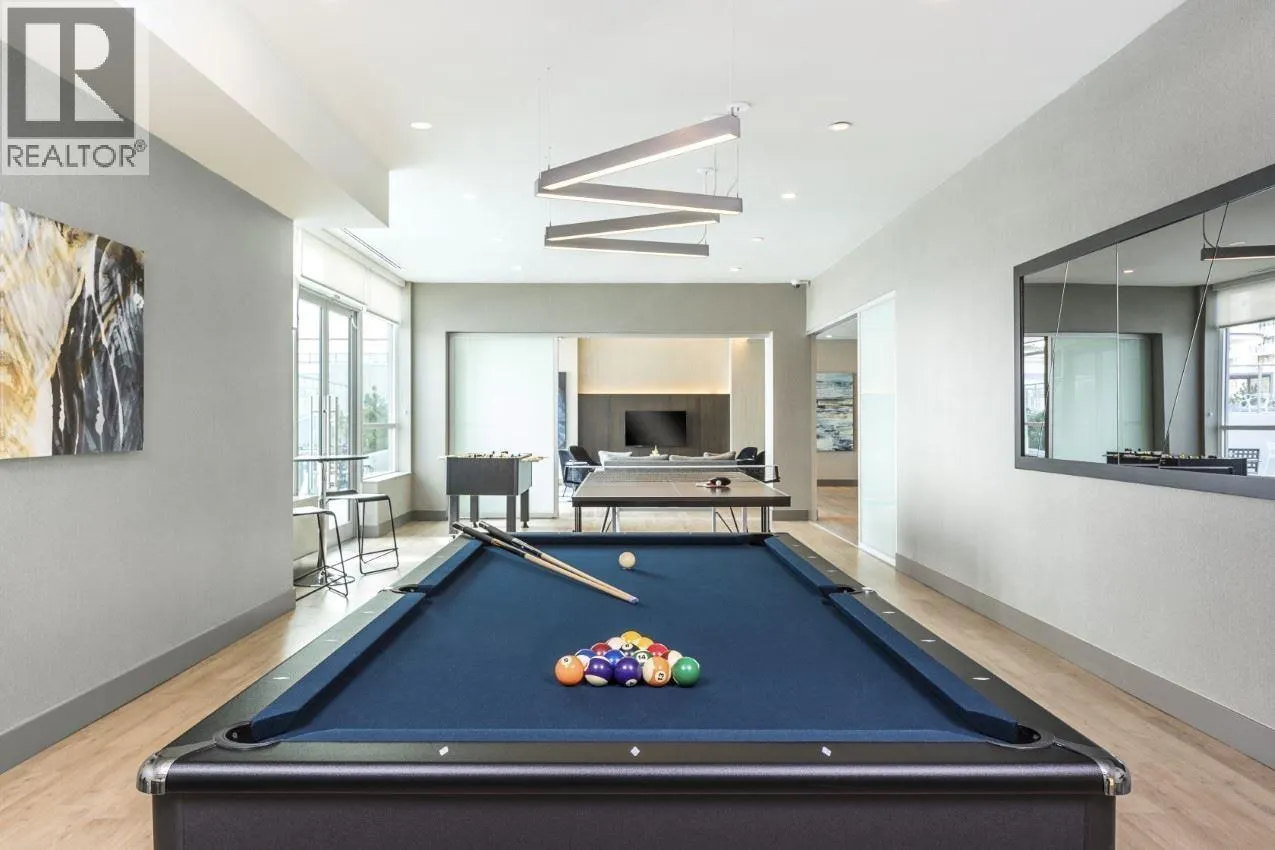 2302 125 E 14TH STREET