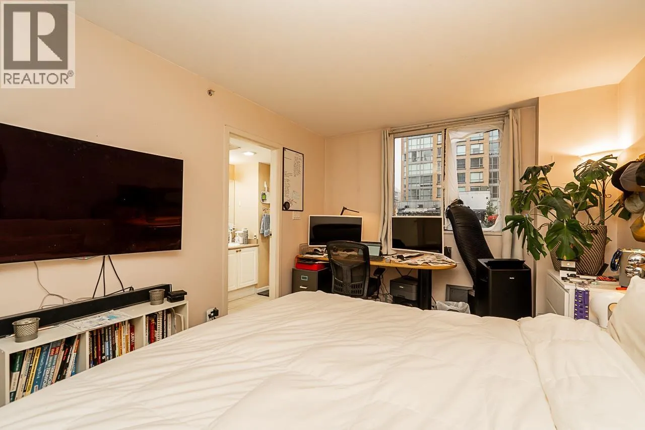 807 488 HELMCKEN STREET