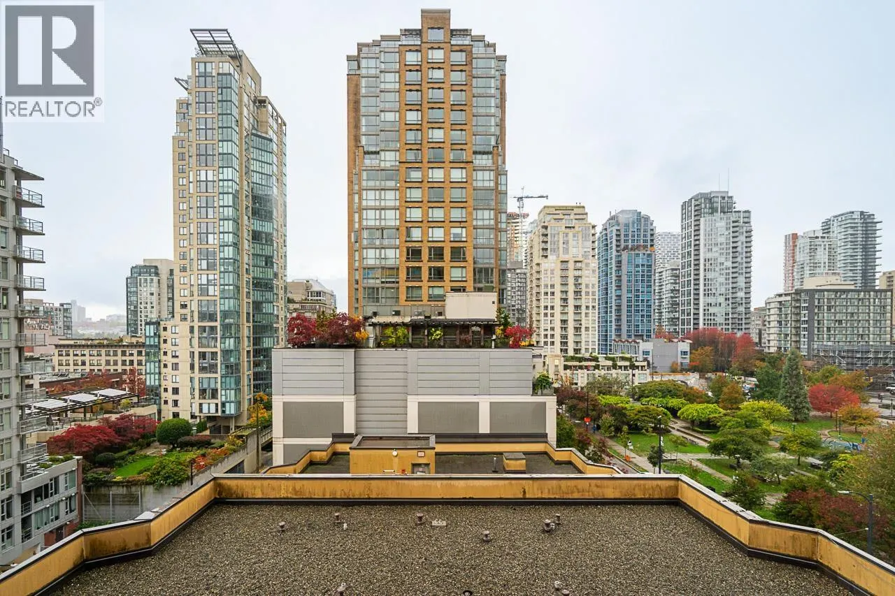 807 488 HELMCKEN STREET