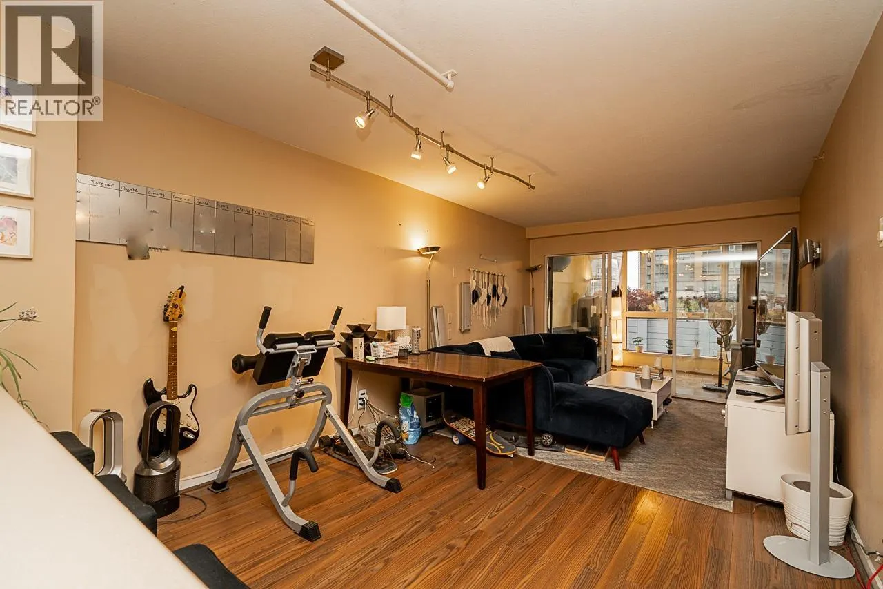 807 488 HELMCKEN STREET