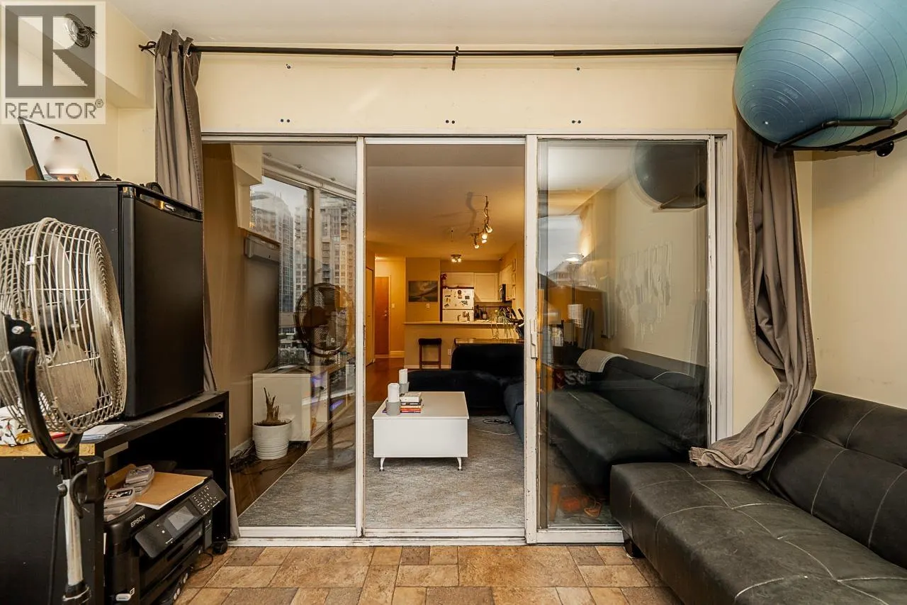 807 488 HELMCKEN STREET