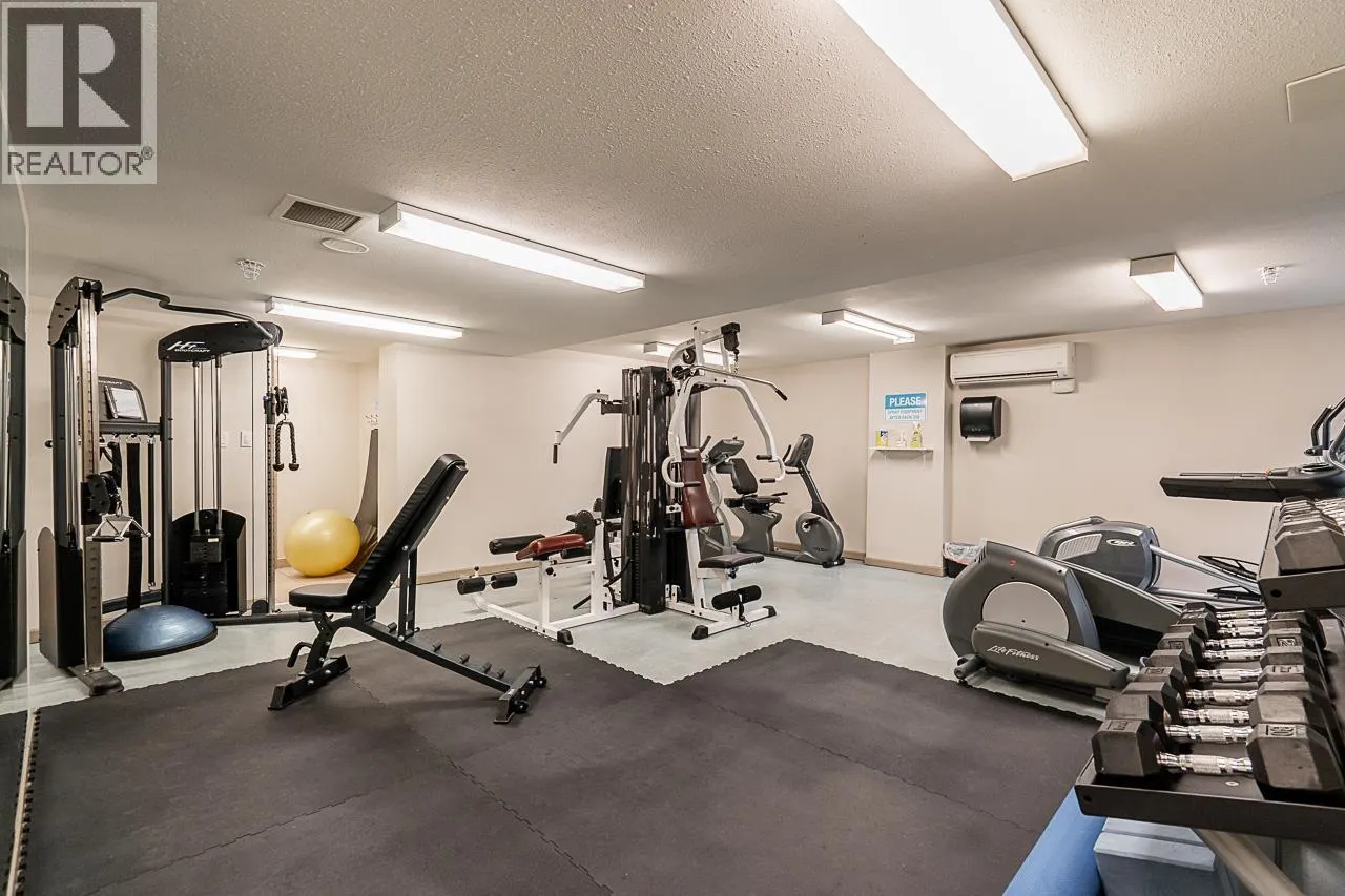 807 488 HELMCKEN STREET