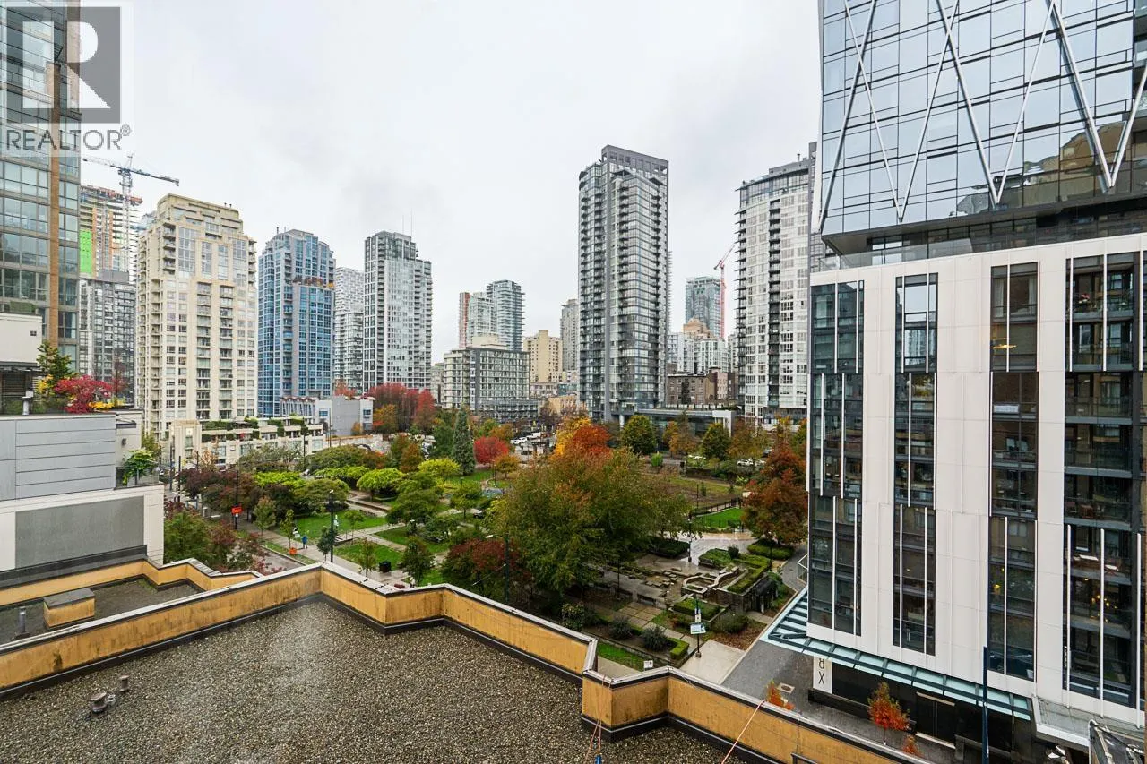 807 488 HELMCKEN STREET