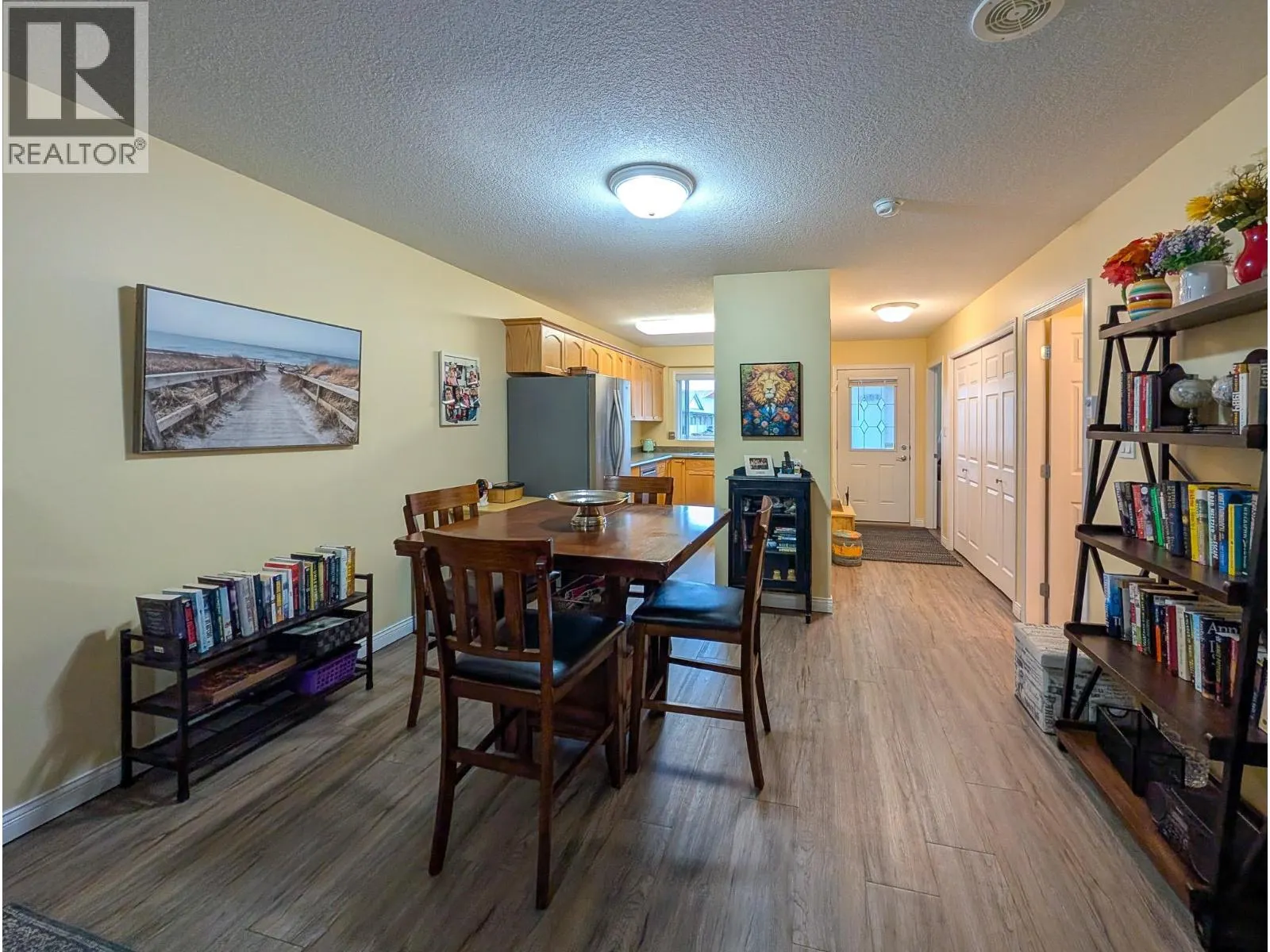 403 2911 FERRY AVENUE