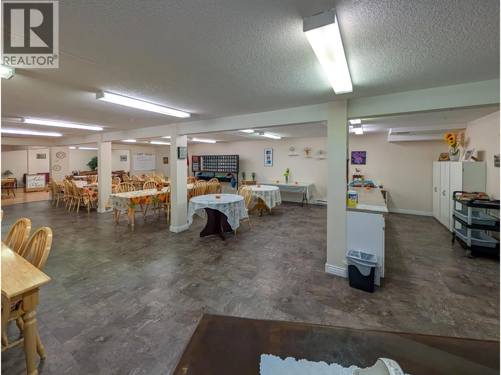 403 2911 FERRY AVENUE