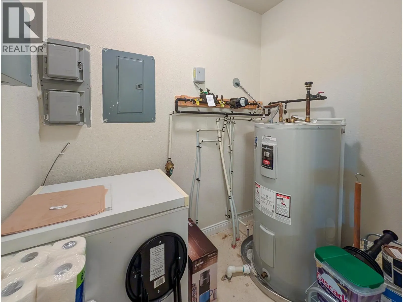 403 2911 FERRY AVENUE