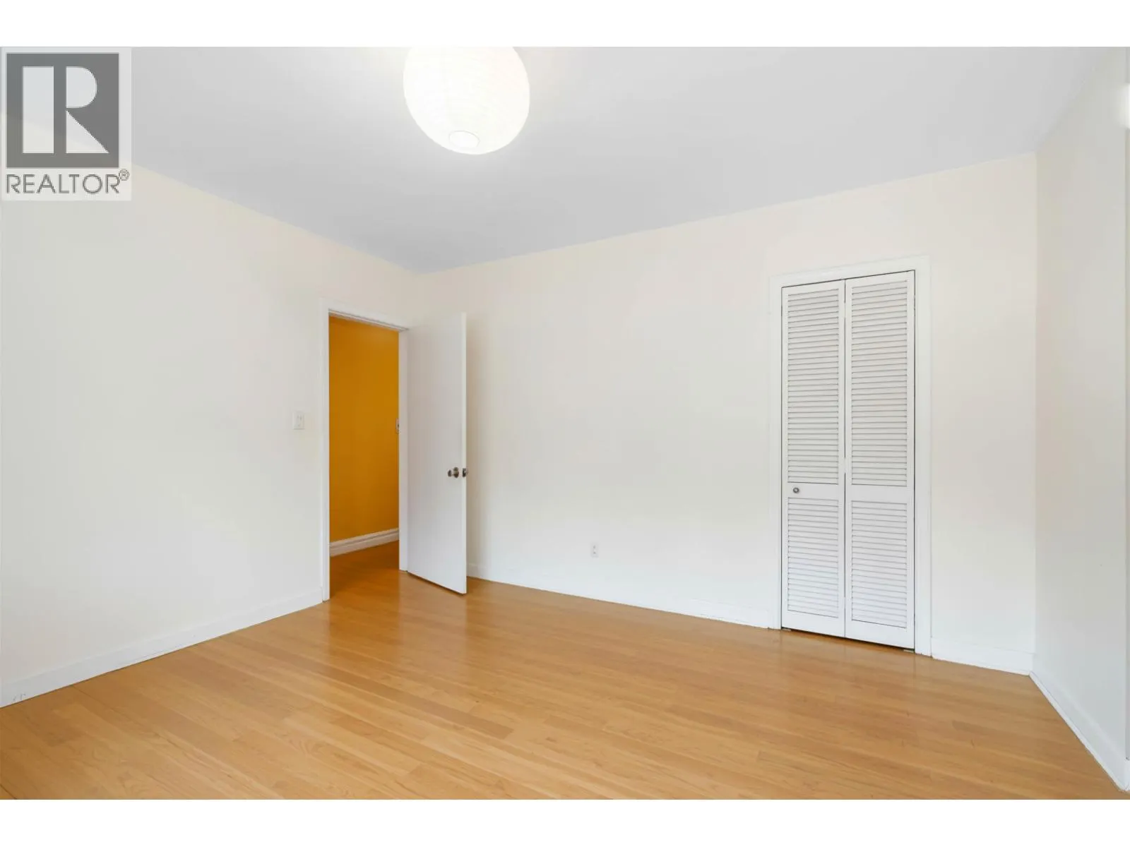 4037 NITHSDALE STREET