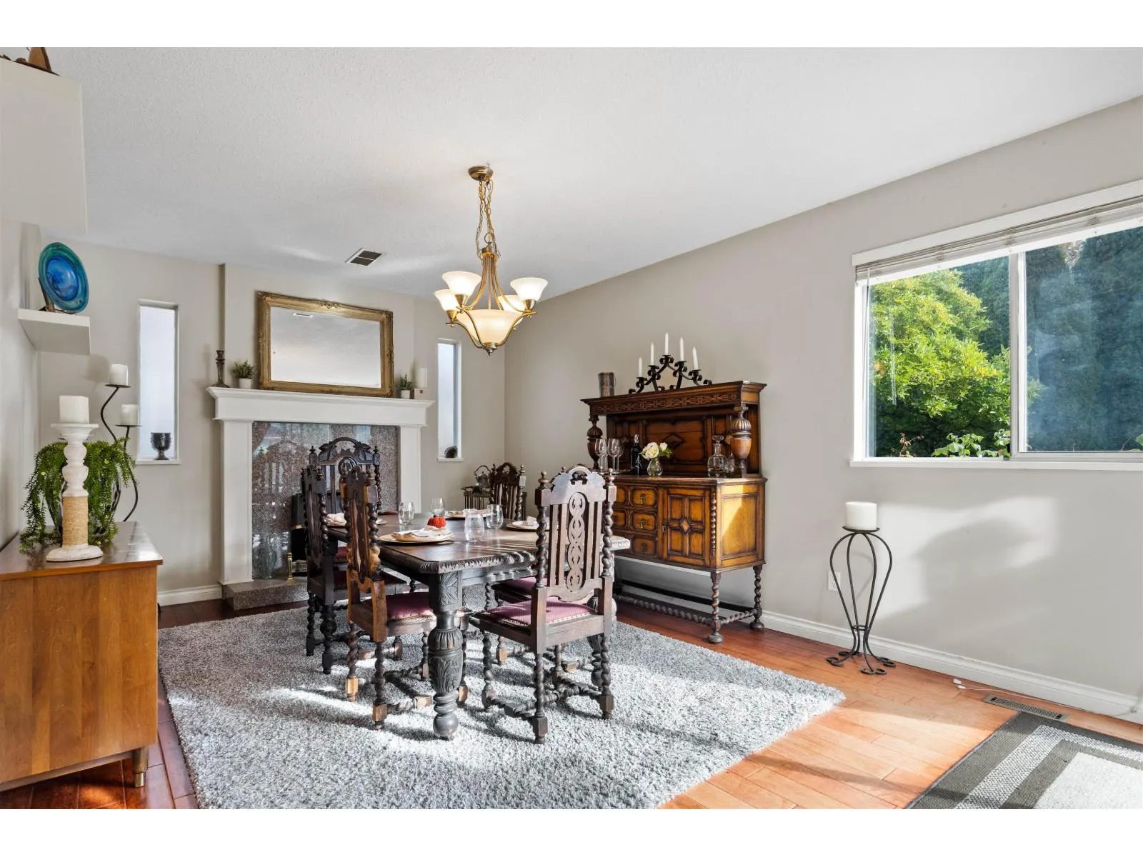 6196 COTTONWOOD STREET