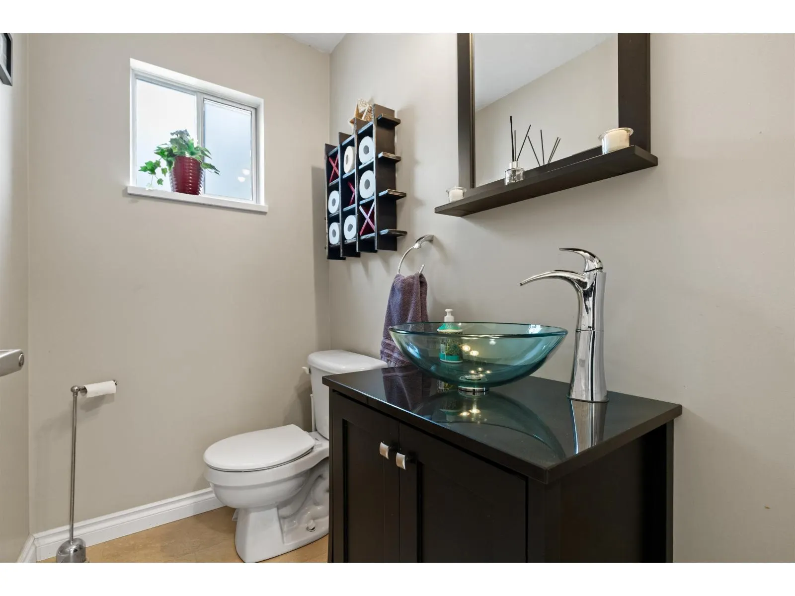 6196 COTTONWOOD STREET