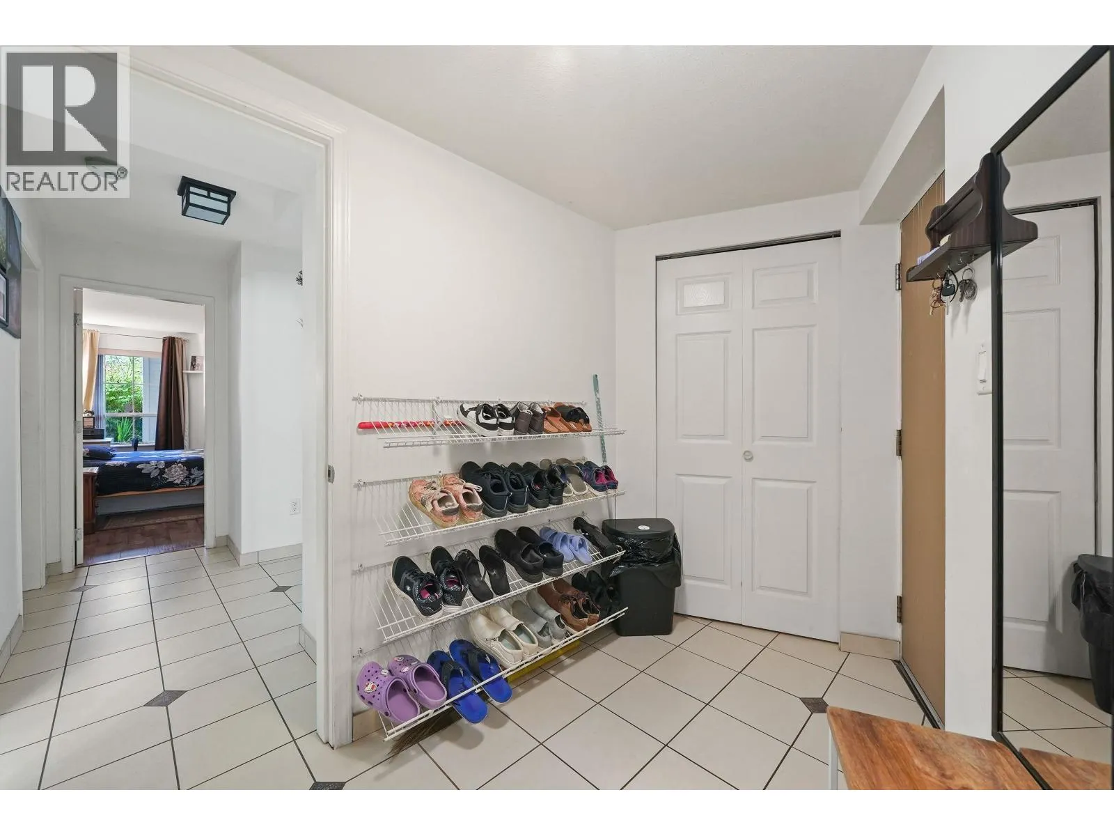 2 1383 BRUNETTE AVENUE