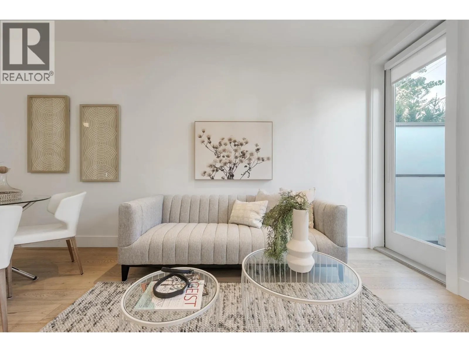 2431 W BROADWAY STREET