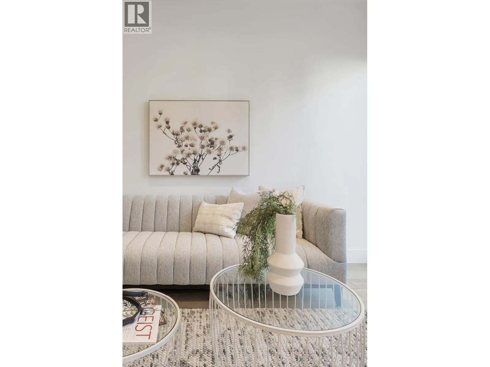 2431 W BROADWAY STREET