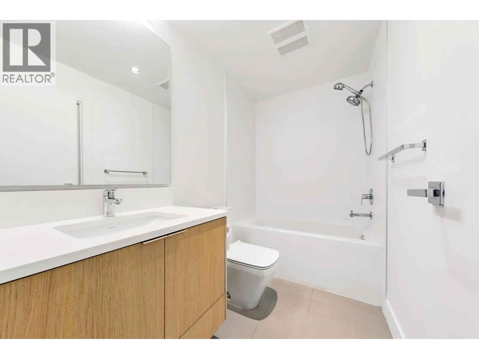 2431 W BROADWAY STREET