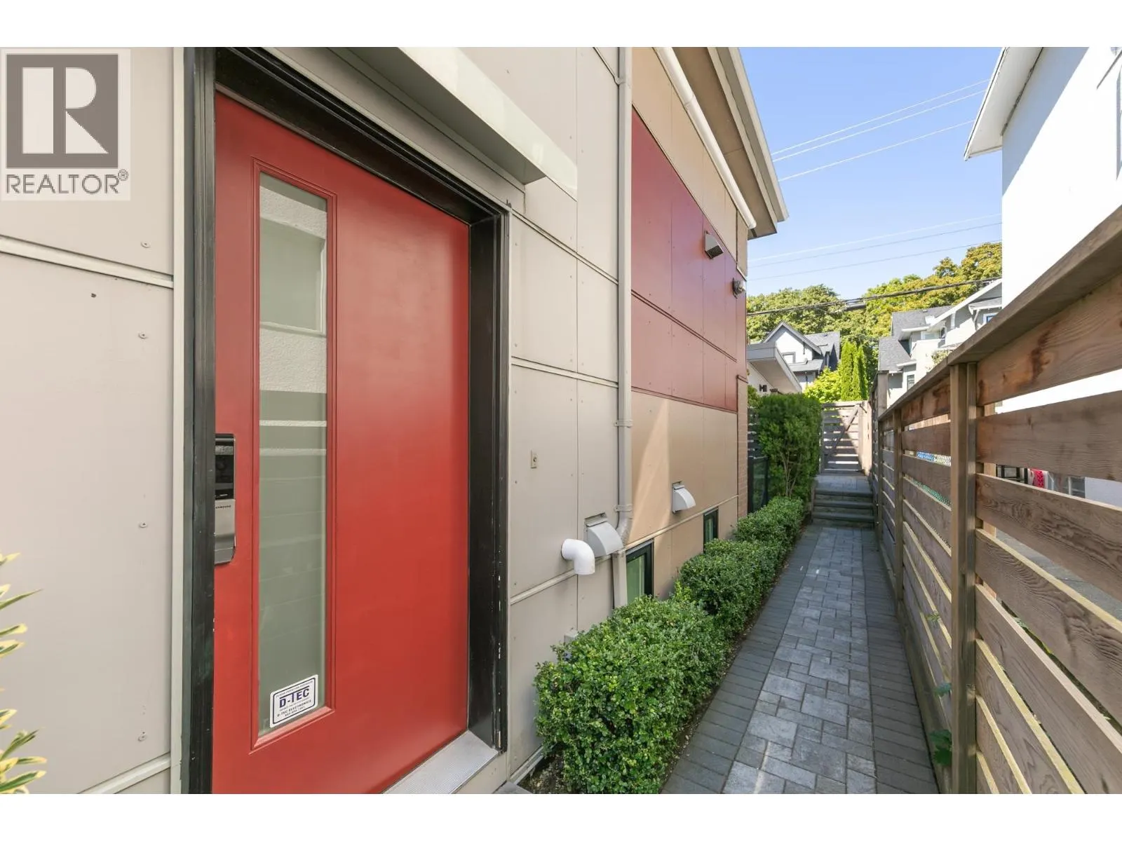 2431 W BROADWAY STREET