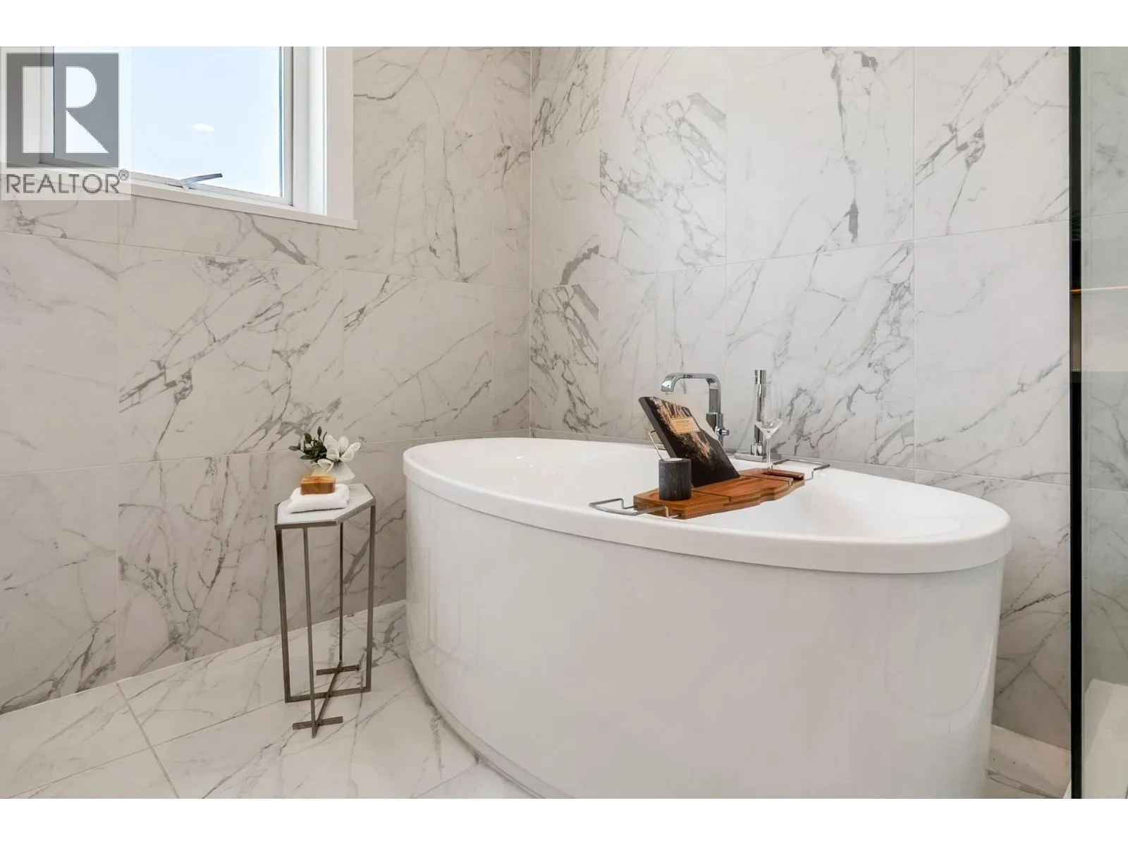 2431 W BROADWAY STREET