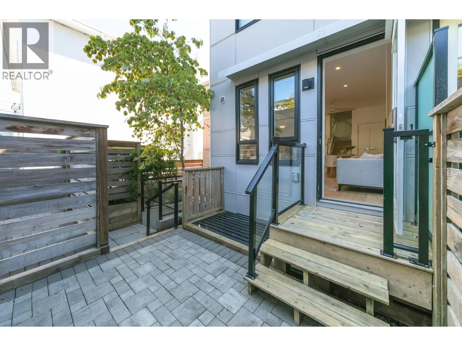 2431 W BROADWAY STREET