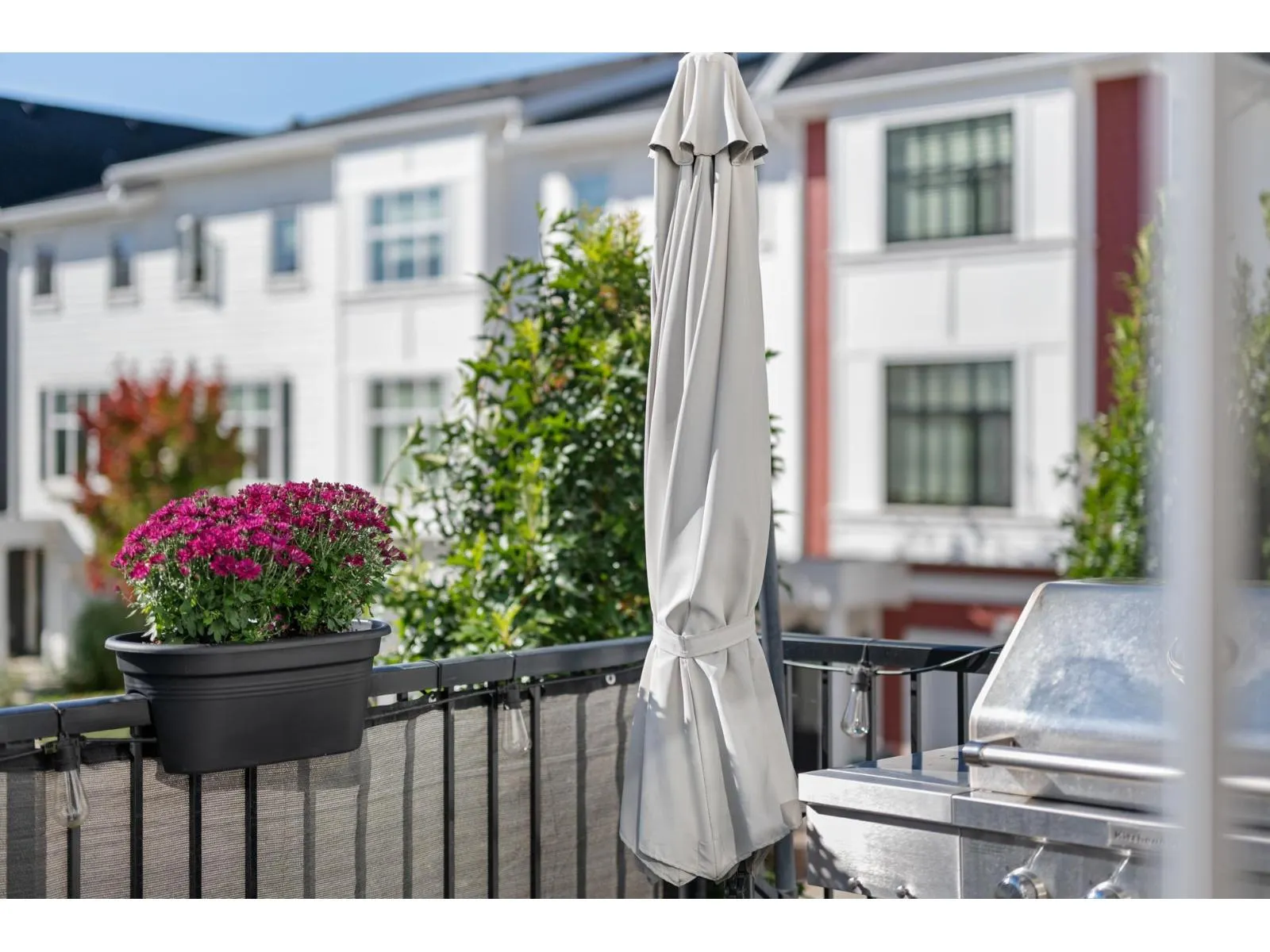 23 27735 ROUNDHOUSE DRIVE