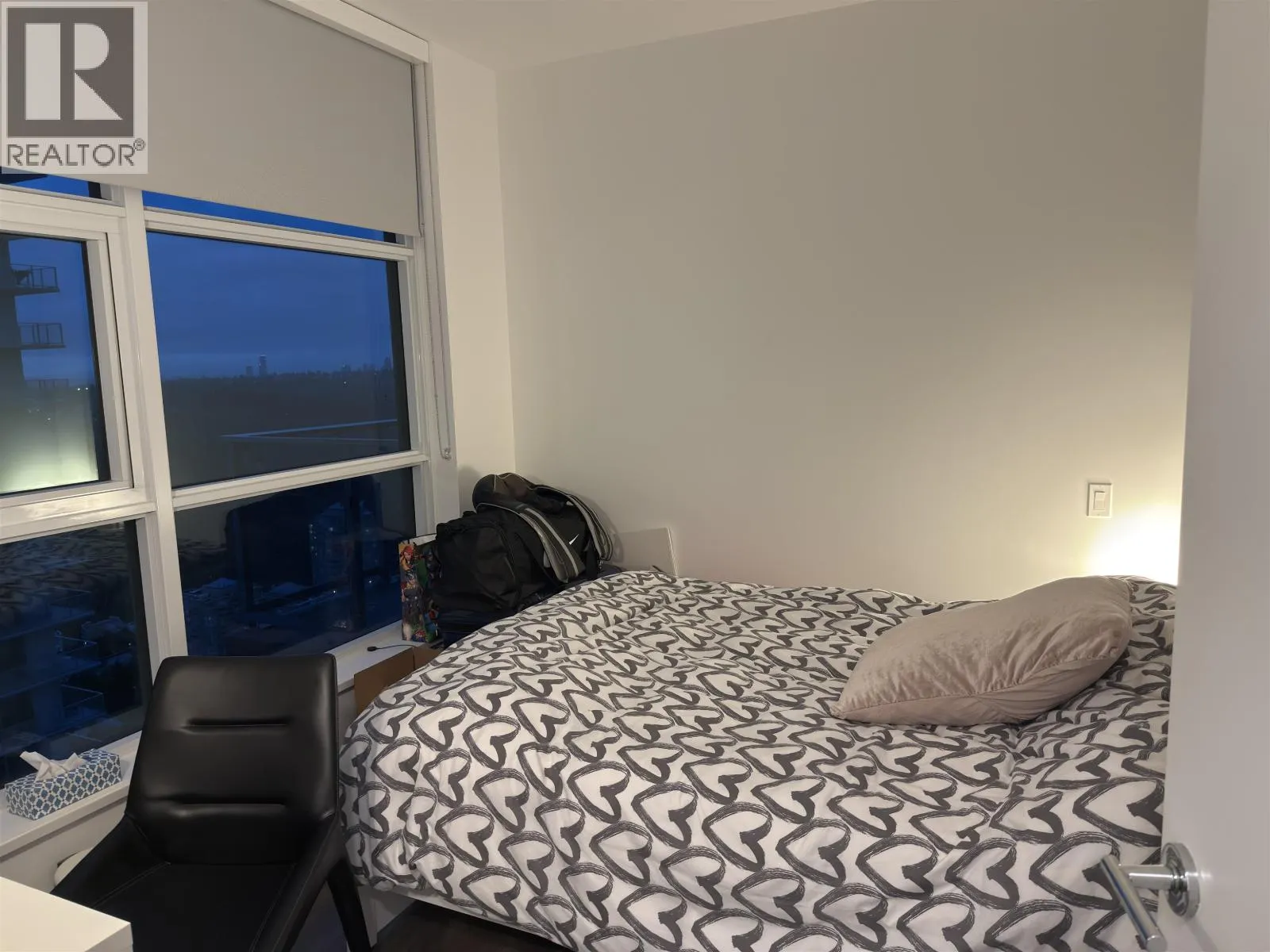 3705 3809 EVERGREEN PLACE