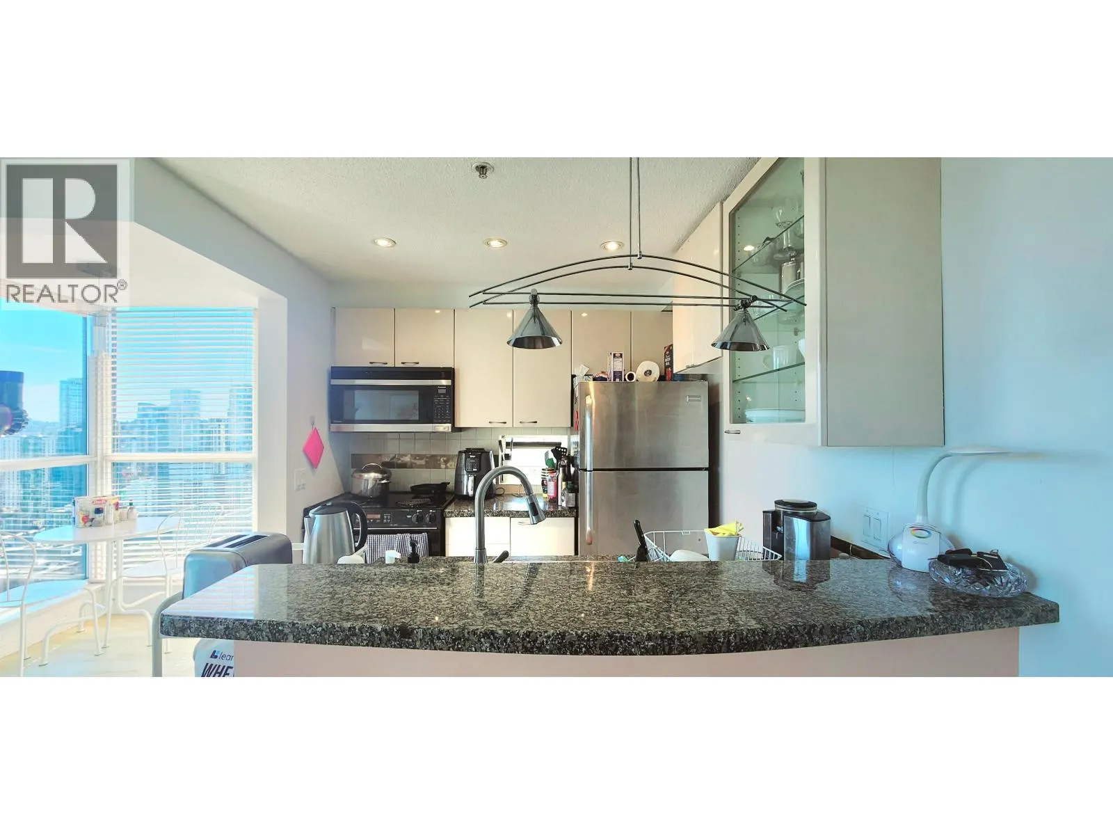 2909 1068 HORNBY STREET