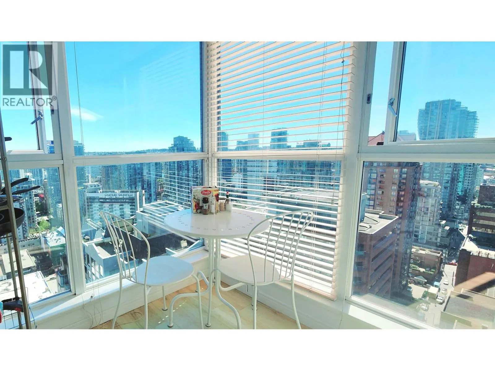 2909 1068 HORNBY STREET