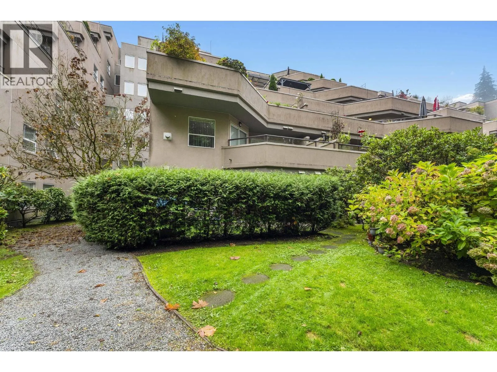 102 1500 OSTLER COURT