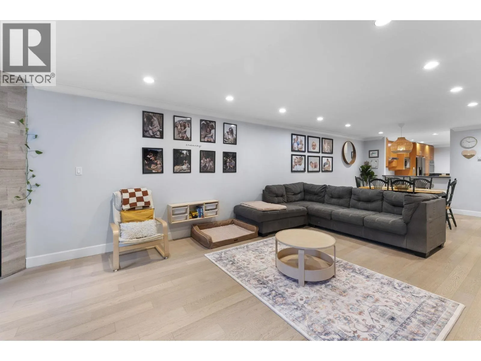 102 1500 OSTLER COURT