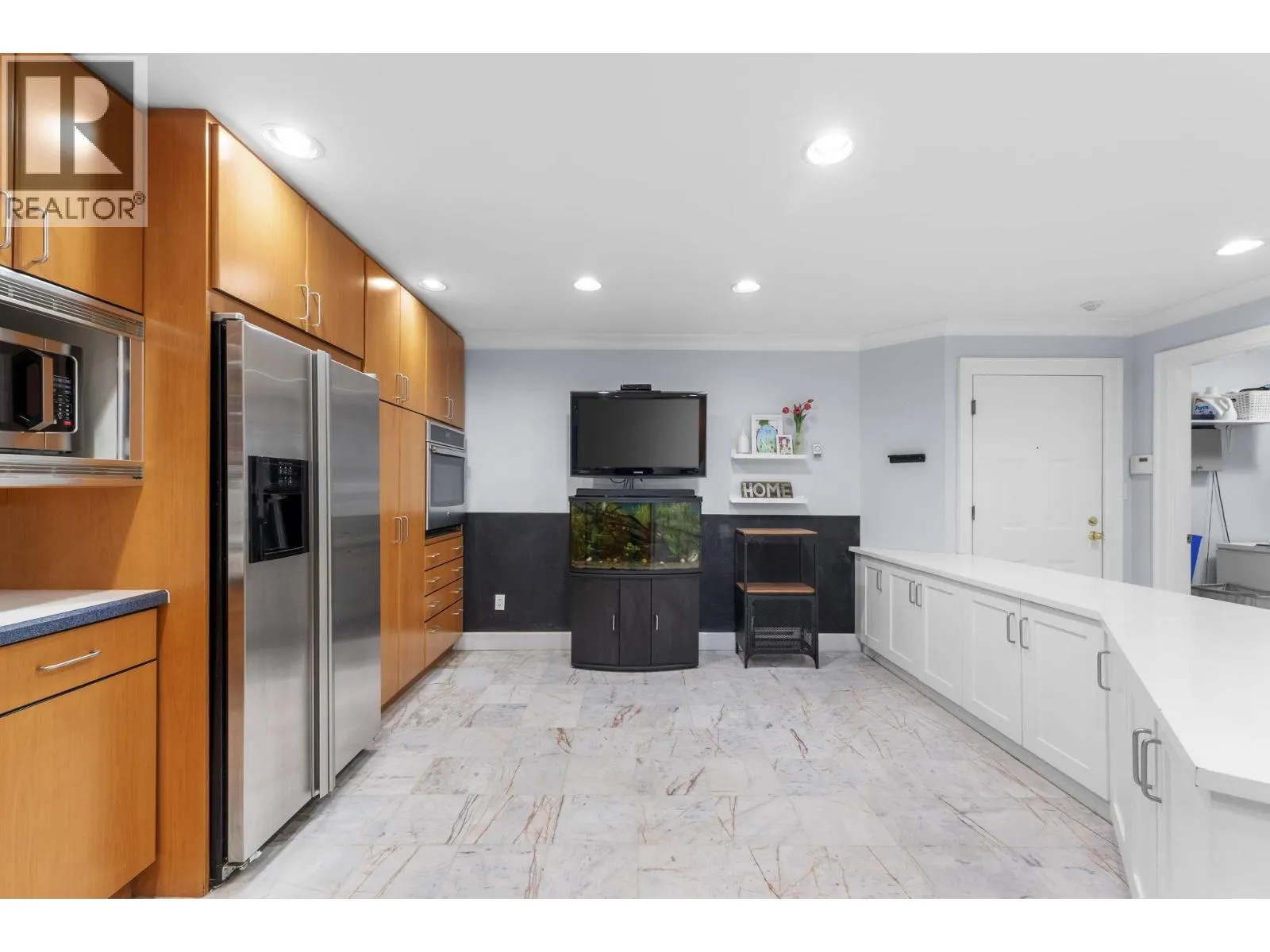 102 1500 OSTLER COURT