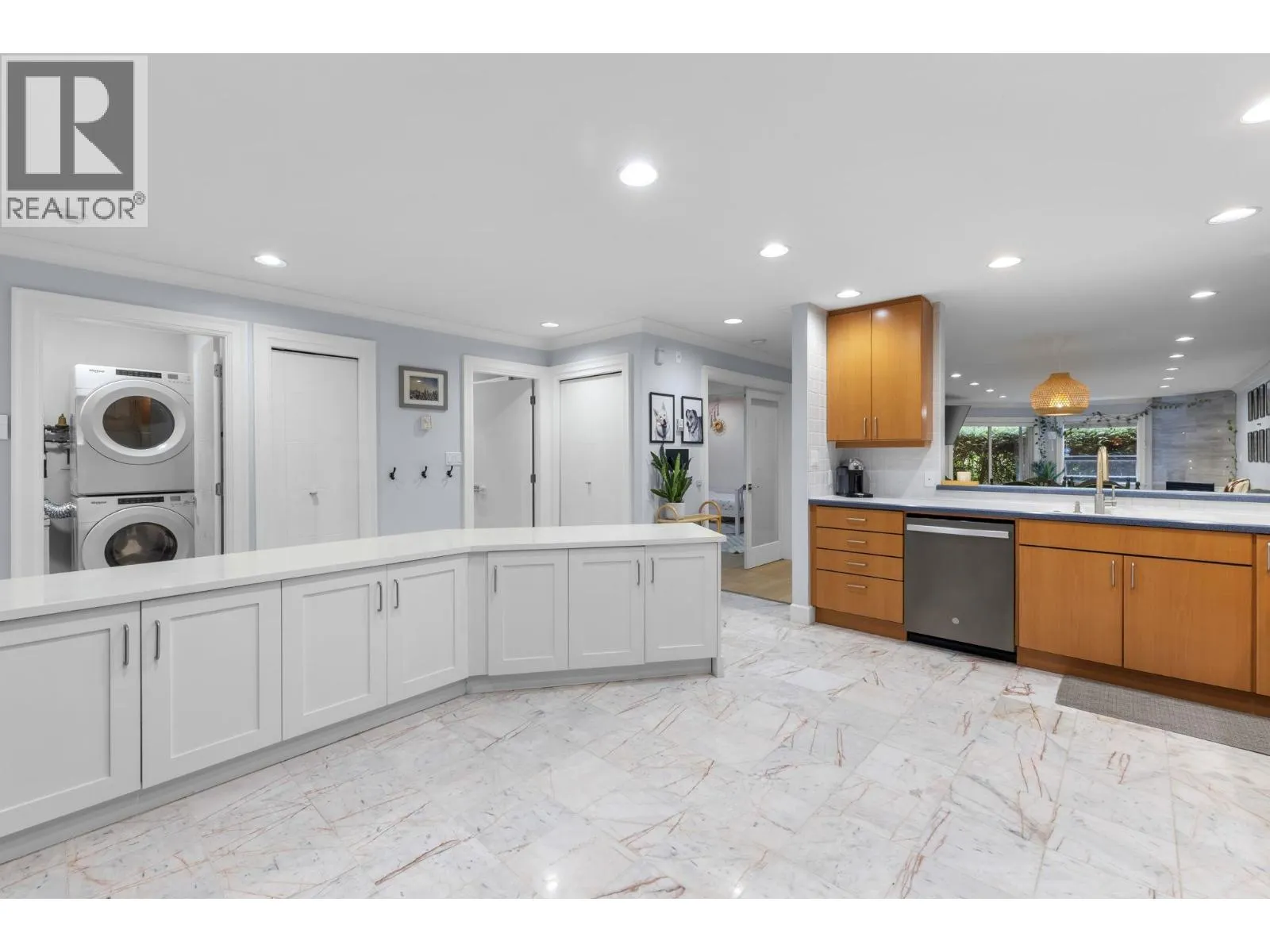 102 1500 OSTLER COURT