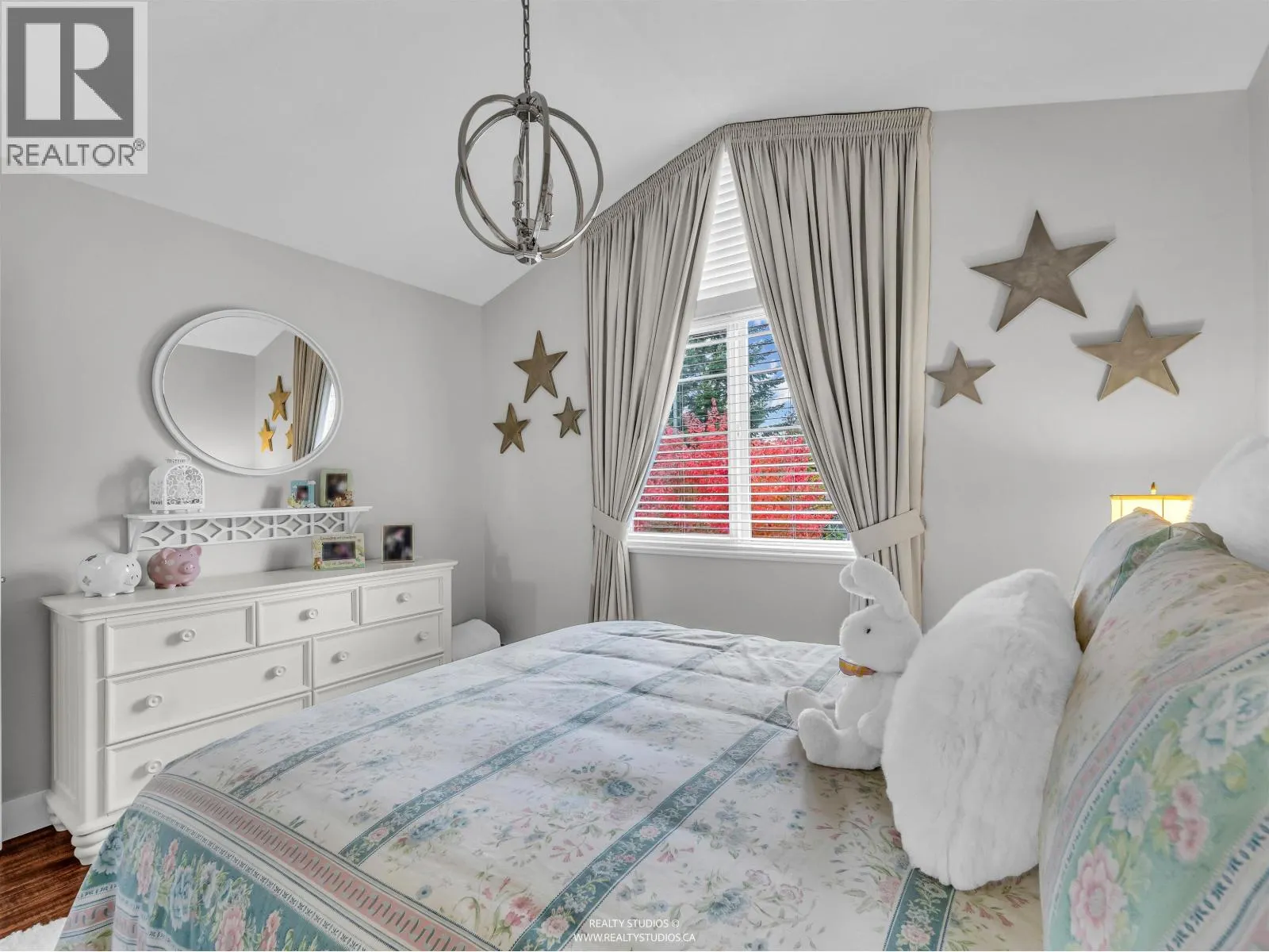 35 11358 COTTONWOOD DRIVE