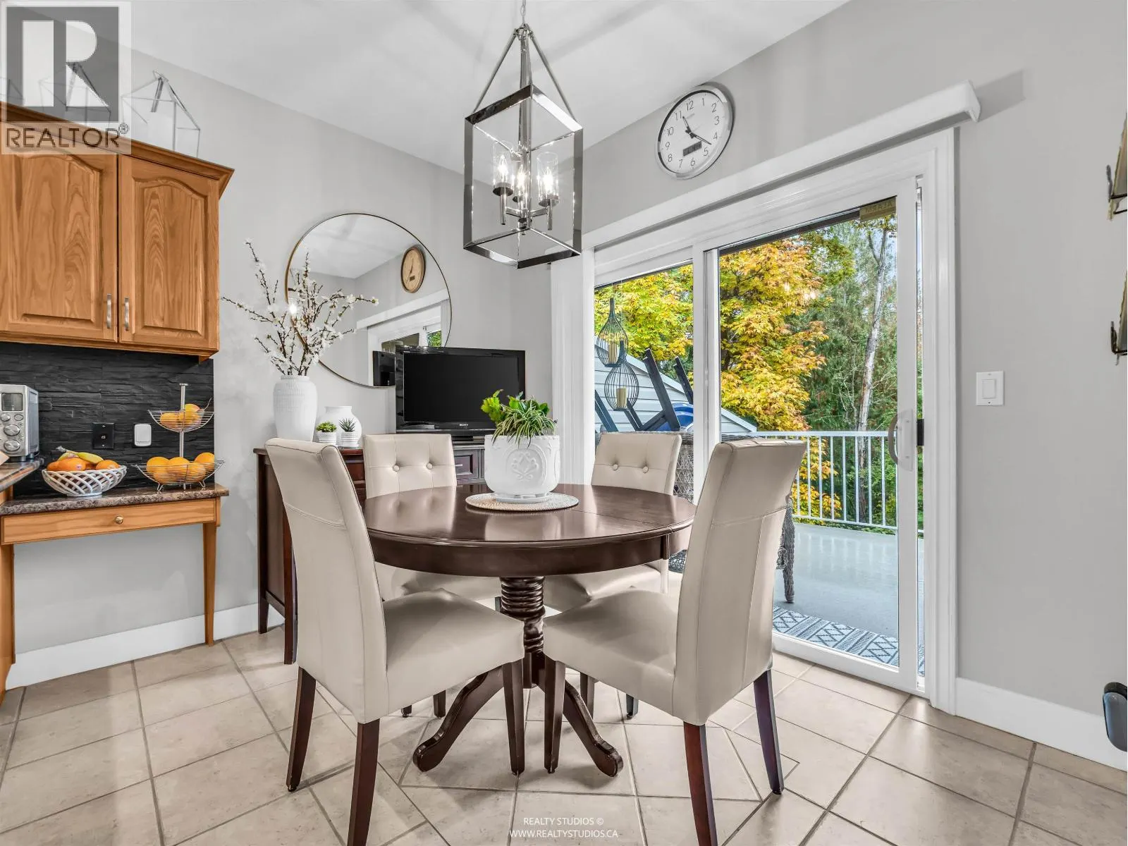 35 11358 COTTONWOOD DRIVE