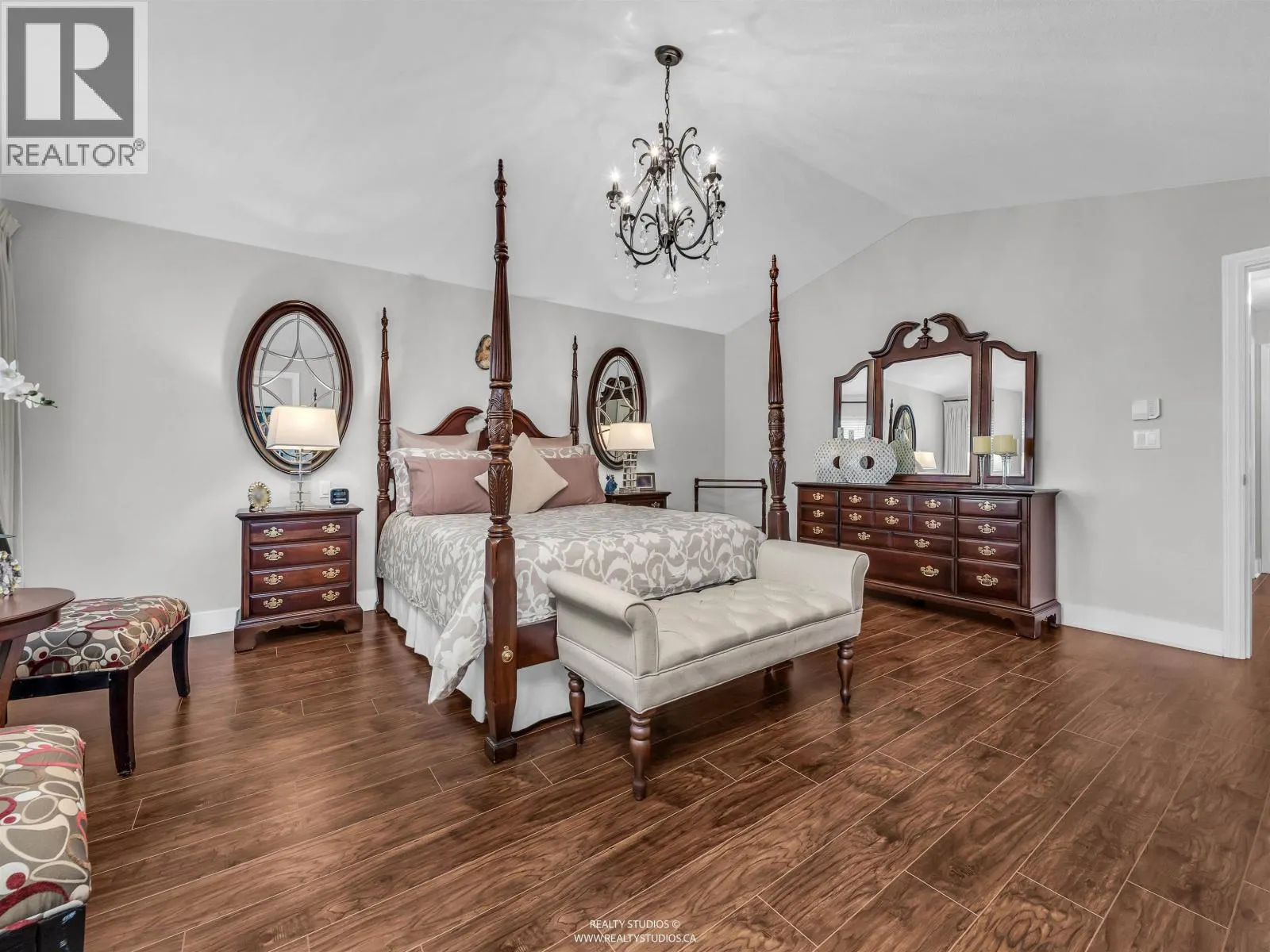 35 11358 COTTONWOOD DRIVE